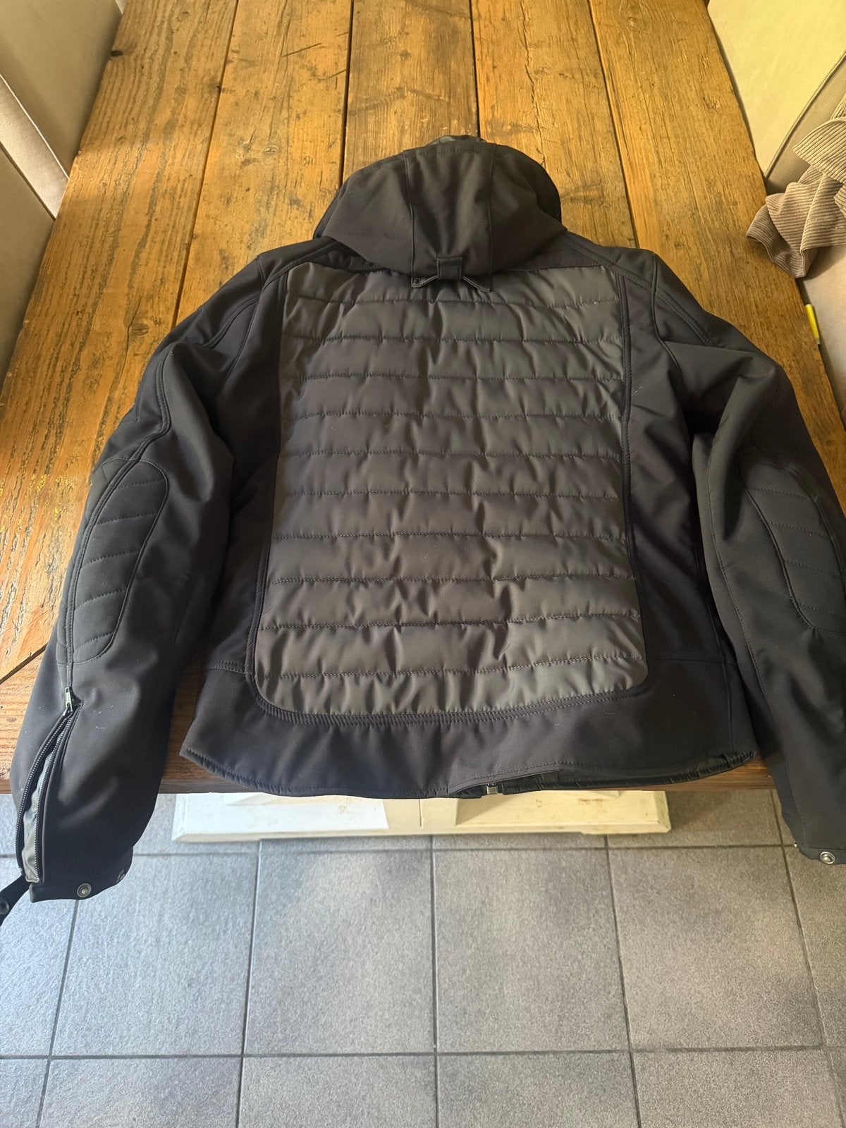 Segura Body Fit Motorjas Maat M, Ophalen, Zo goed als nieuw, Maat 48/50 (M), Zwart