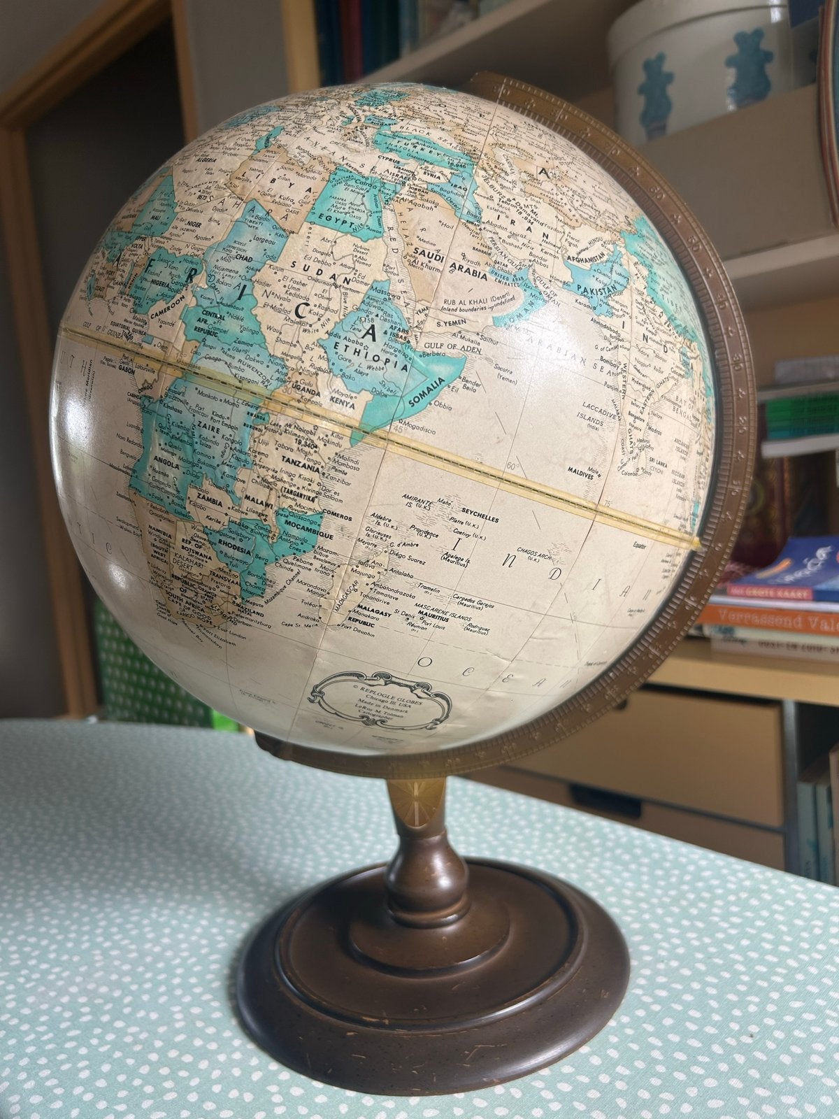 Vintage Scan-Globe Wereldbol - World Classic Series, Huis en Inrichting, Woonaccessoires | Wereldbollen, Gebruikt, Kunststof, Draaibaar