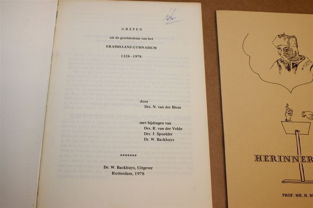 Grepen uit de Geschiedenis Erasmiaans Gymnasium 1328-1978, Ophalen of Verzenden, Gelezen