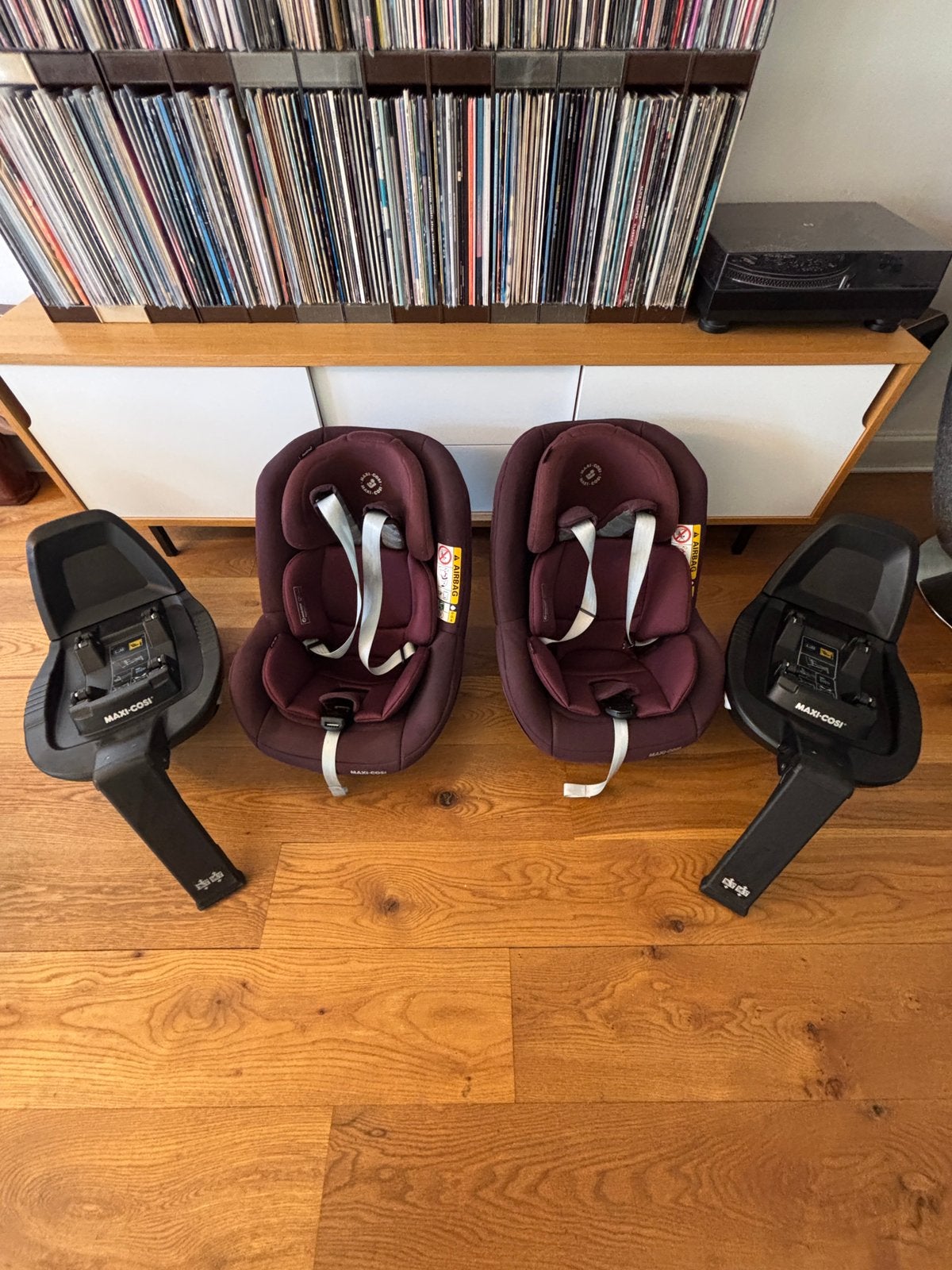 2x Maxi Cosi Pearl Pro 2 i-Size + FamilyFix 2 base, Kinderen en Baby's, Autostoeltjes, Ophalen, Verstelbare rugleuning, Gebruikt