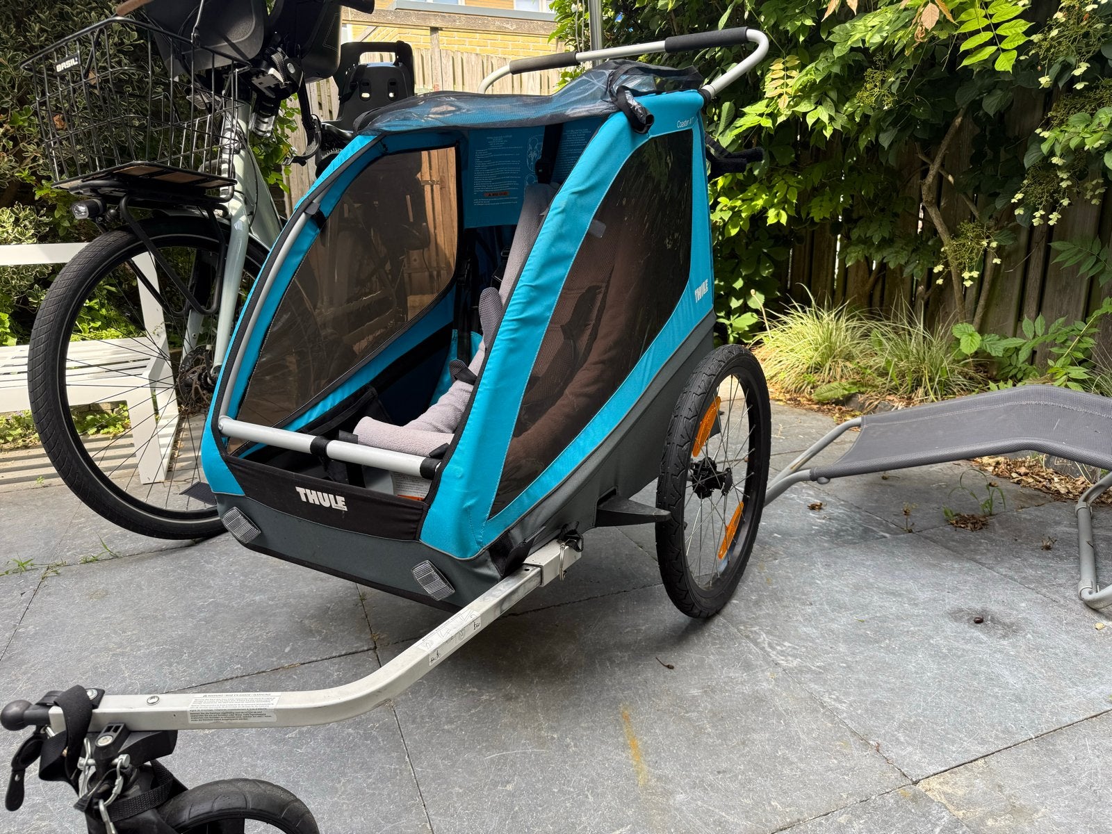 Thule Coaster XT Fietskar - Ideaal voor kinderen, Ophalen, Opvouwbaar, 20 tot 40 kg, Zo goed als nieuw