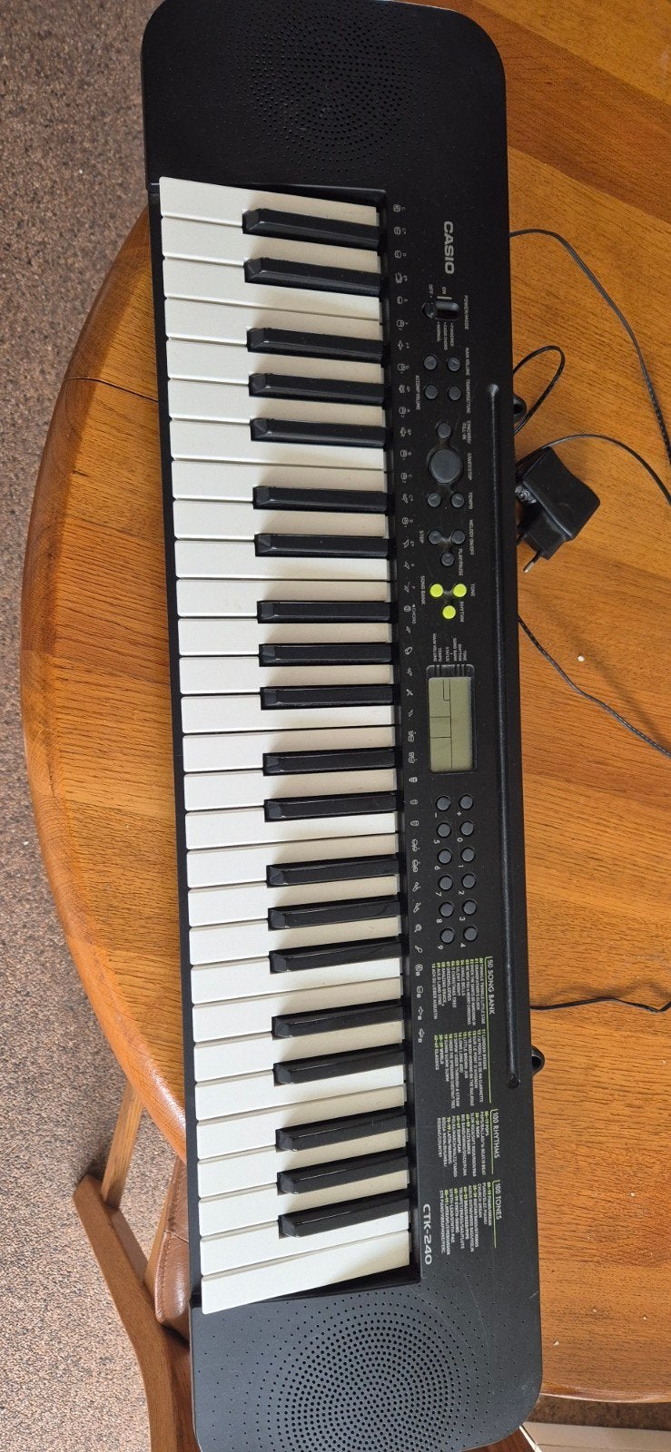 Casio CTK-240 Keyboard - Ideaal voor beginners, Muziek en Instrumenten, Keyboards, Ophalen