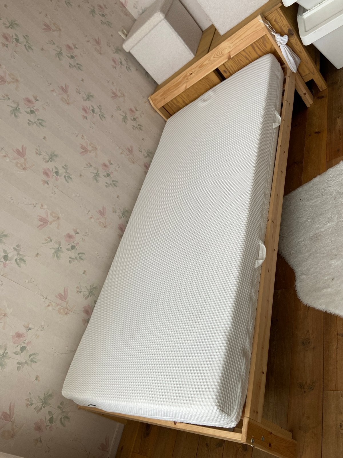 Eenpersoonsbed ikea inclusief matras en lattenbodem, 90 cm, Eenpersoons, Ophalen of Verzenden, Zo goed als nieuw