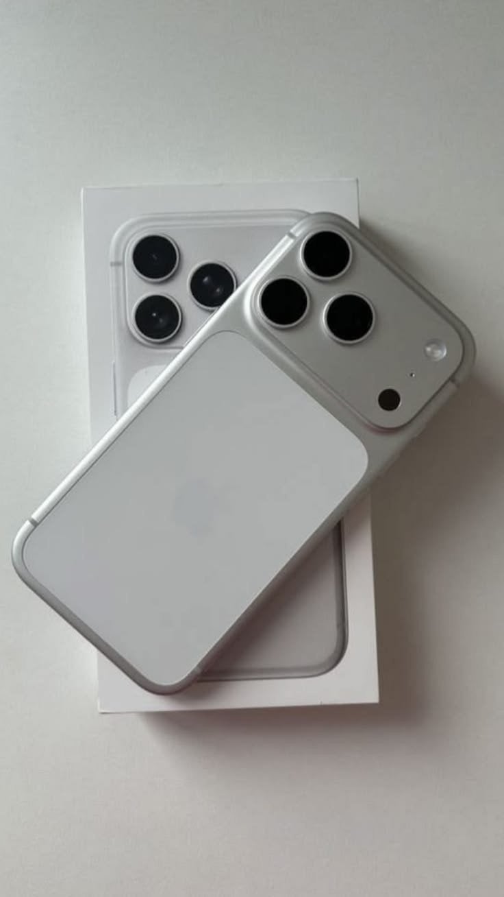 Iphone 17 Pro Max | 256GB Opslag | ZGAN, Ophalen of Verzenden, Zo goed als nieuw, Blauw, 256 GB