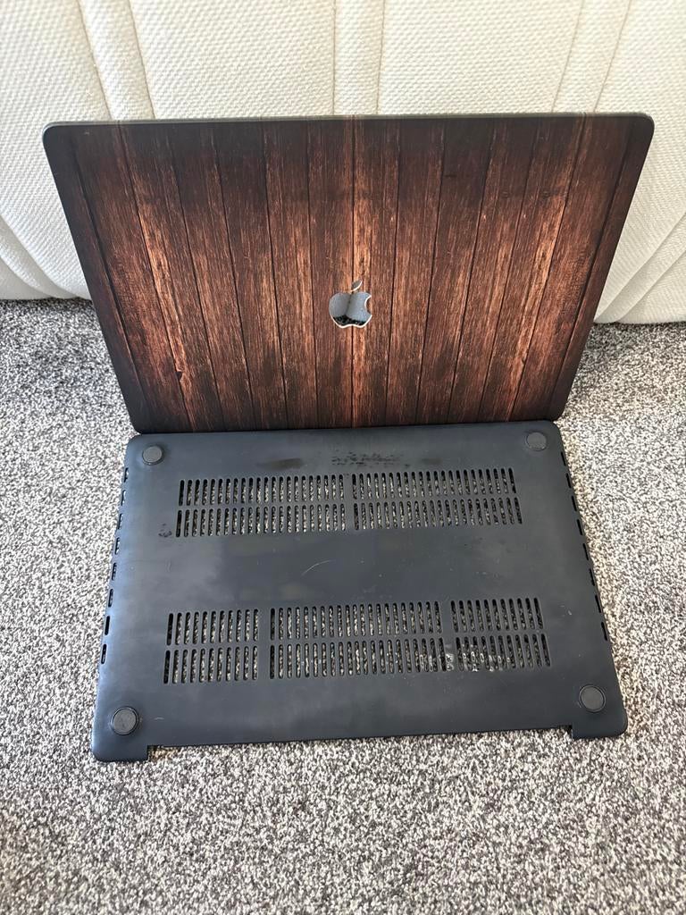 16 inch Macbook Pro 2019 Hard Case Hoes - Houtnerf Design, Computers en Software, Laptophoezen, Ophalen of Verzenden, 16 inch