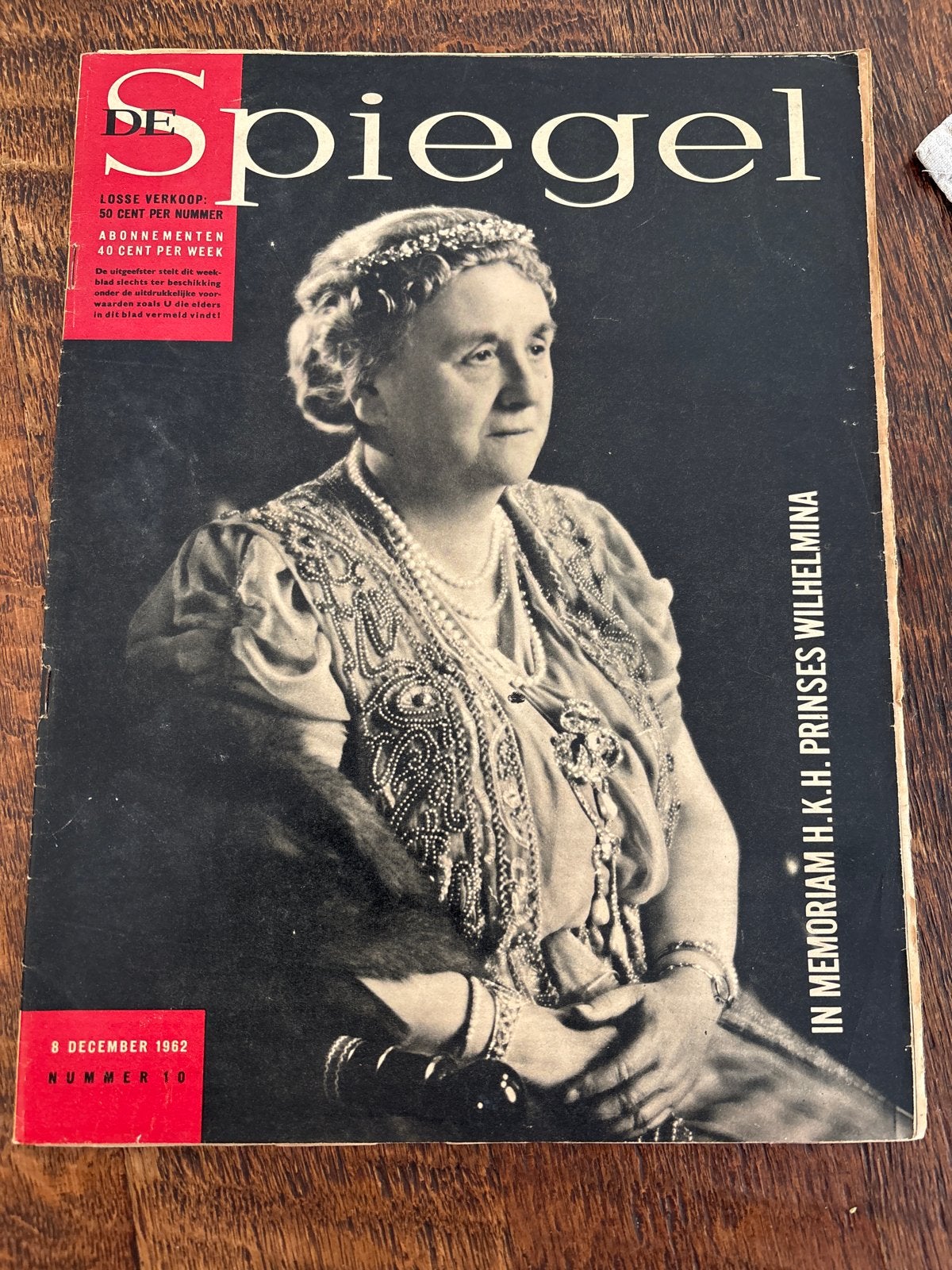 De Spiegel: Wilhelmina (1962) & Huwelijk Margriet (1967), Ophalen of Verzenden, Gelezen, Overige typen
