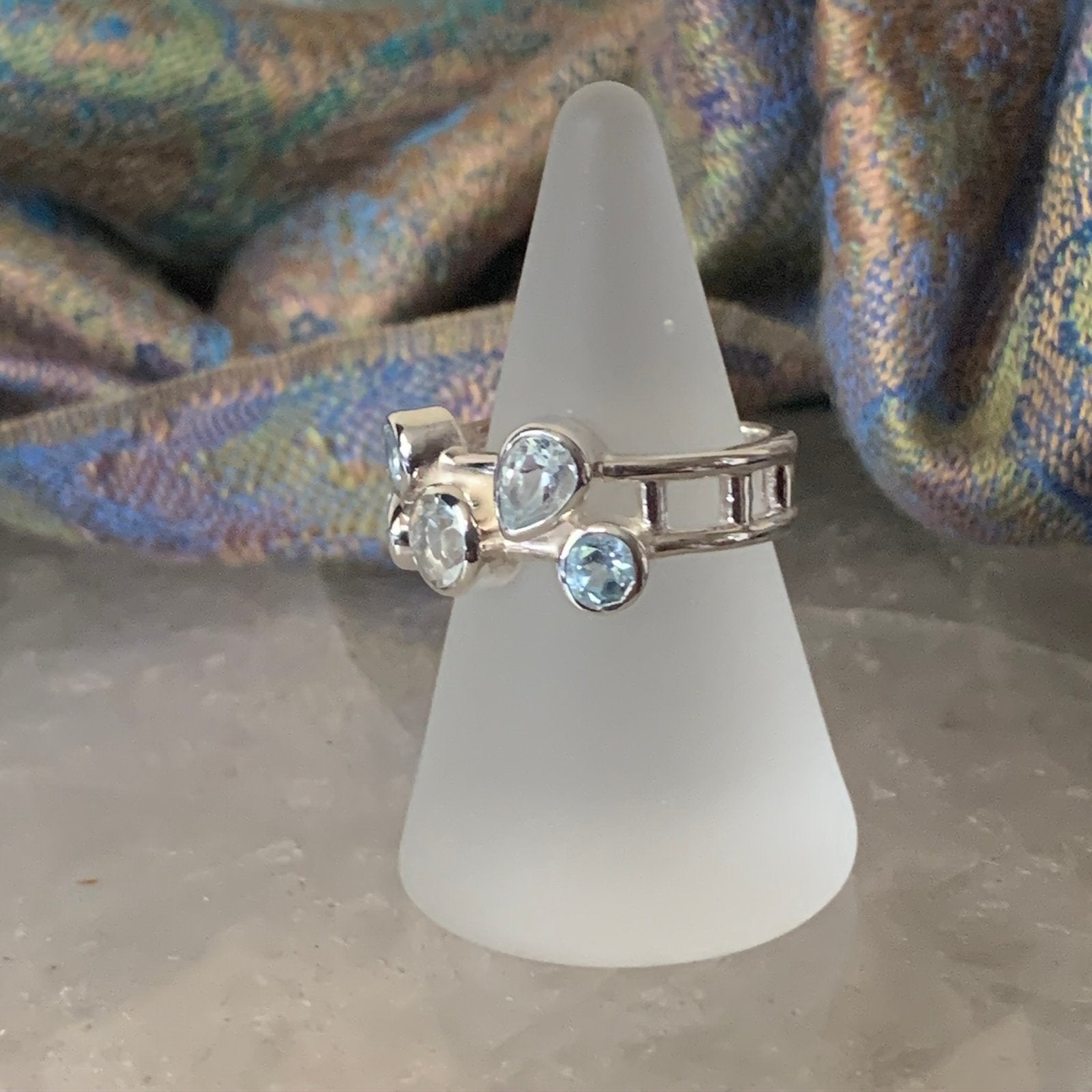 Topaas beschermt geluk welvaart love voorspoed magie, Sieraden, Tassen en Uiterlijk, Ringen, 18 tot 19, Blauw, Nieuw, Ophalen of Verzenden