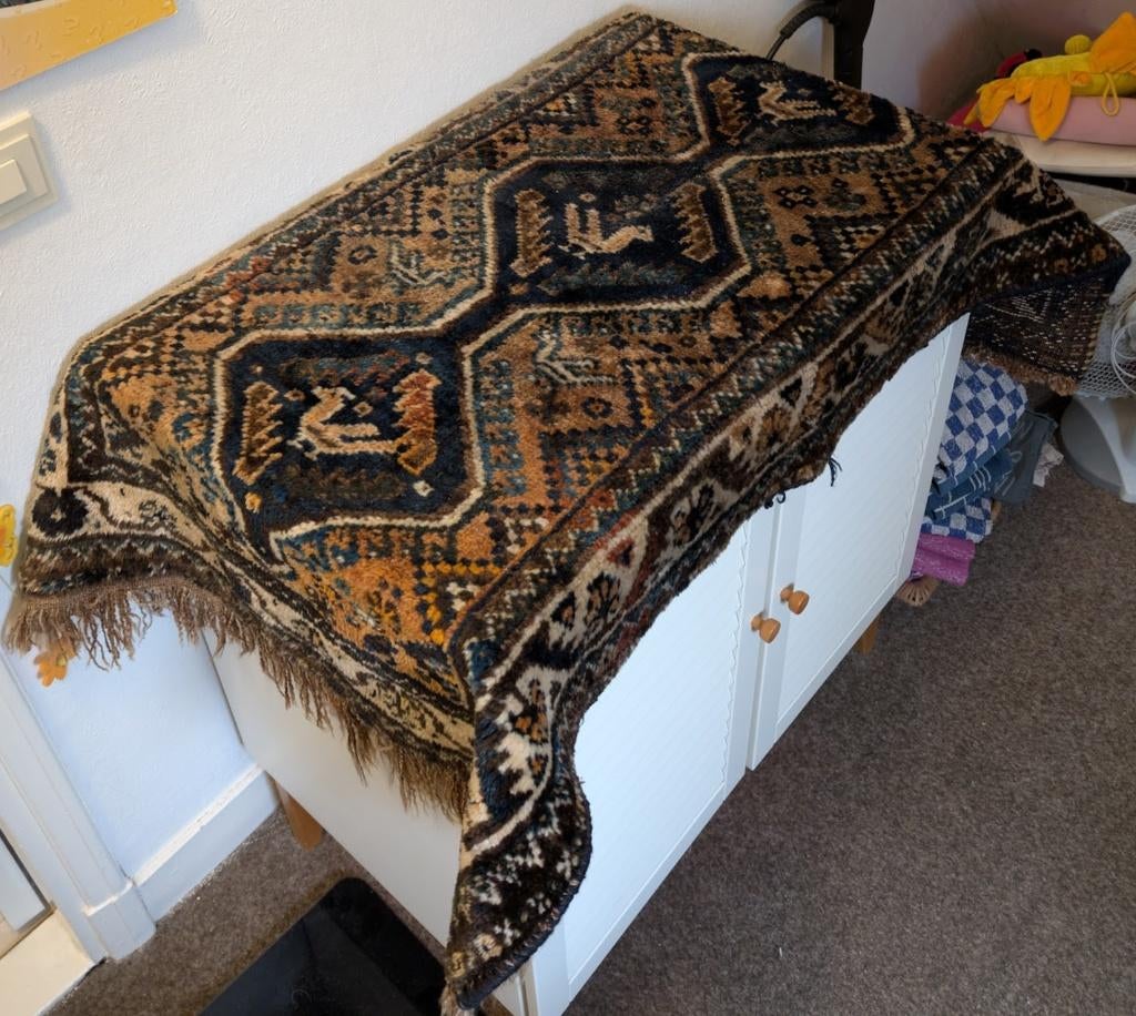Perzisch tapijtje met vogels, Antiek en Kunst, Ophalen of Verzenden