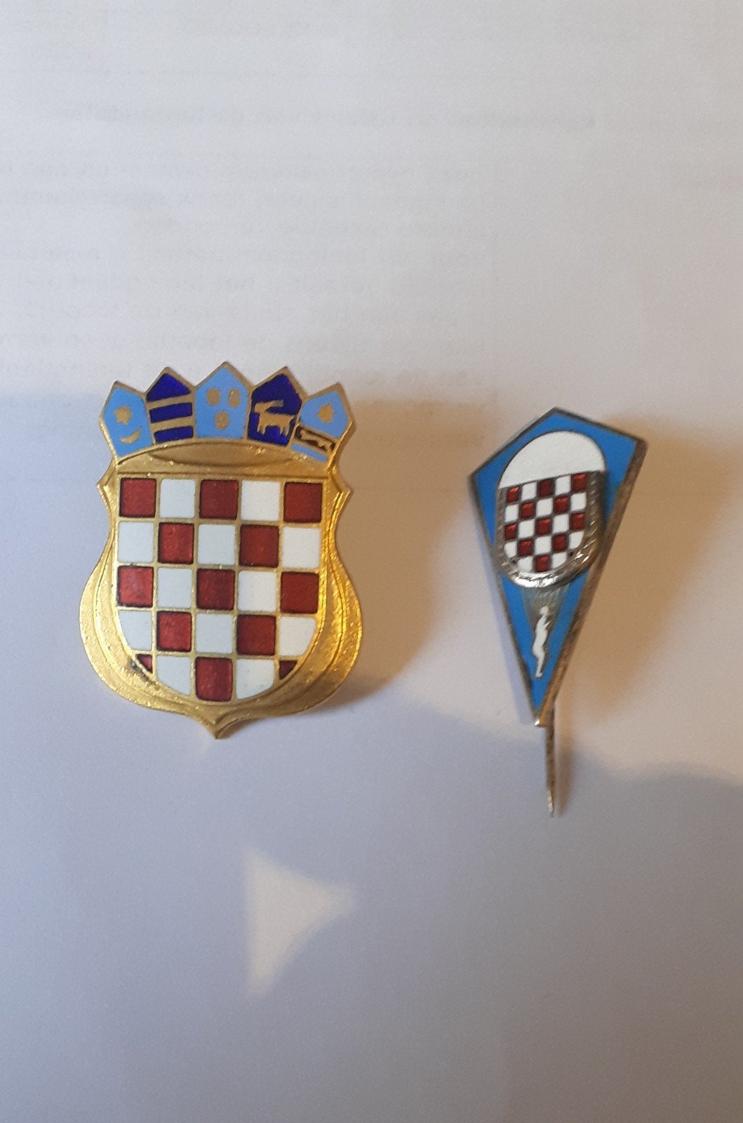 Kroatische Militie Badge - Geëmailleerd - Balkan Oorlog, Ophalen of Verzenden
