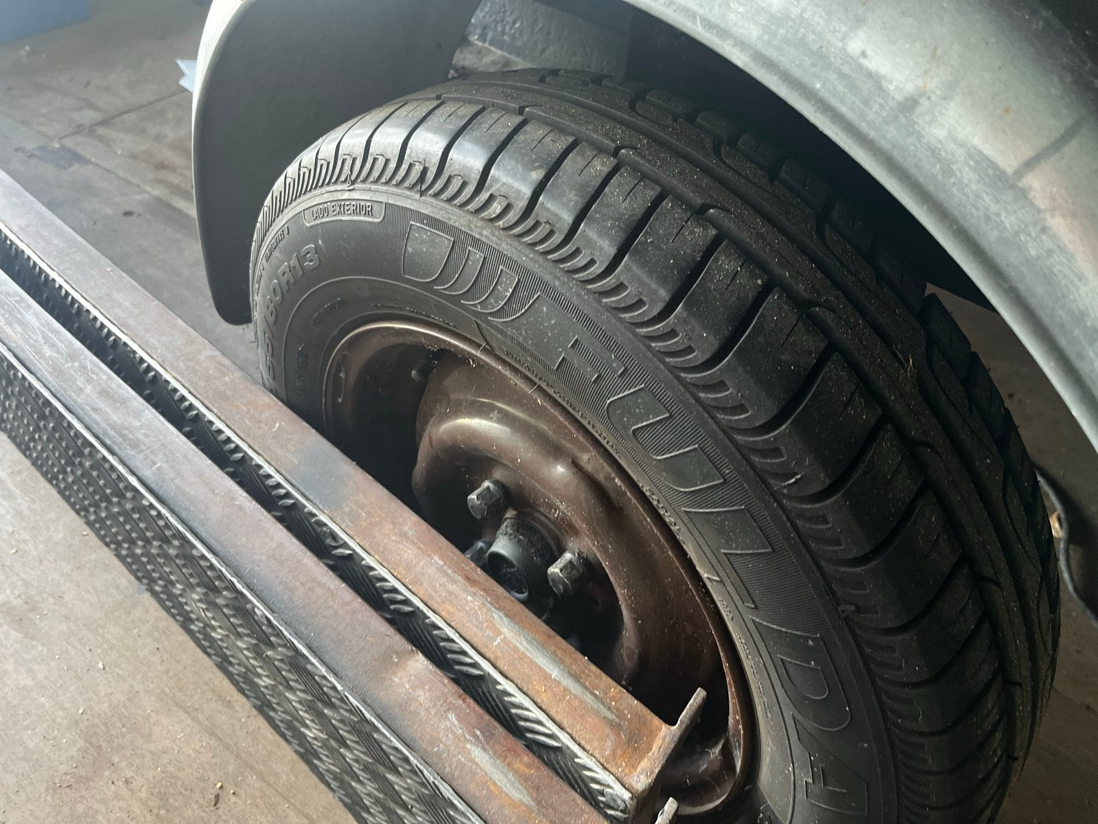 Aanhangwagen met lier en oprijplaten, Ophalen, Gebruikt
