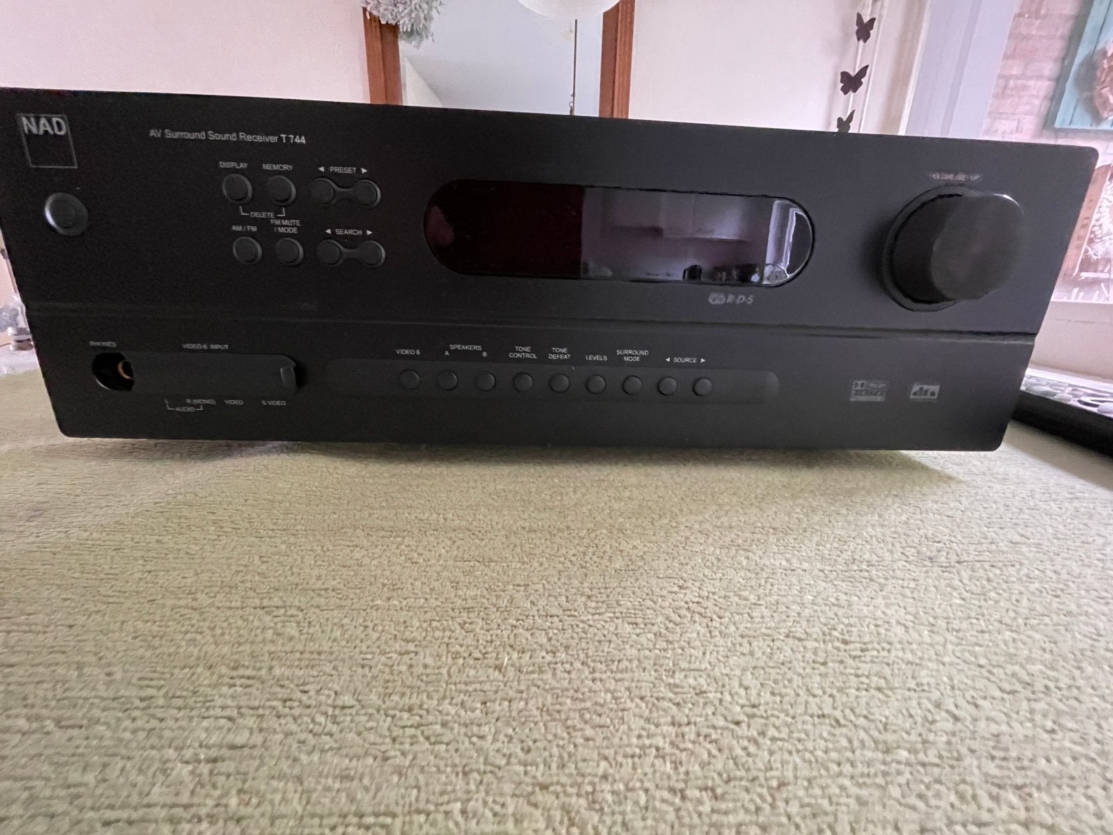 NAD T-744 AM/FM A/V Surround Sound 250W Receiver, Audio, Tv en Foto, Versterkers en Receivers, Ophalen, Zo goed als nieuw, Overige merken