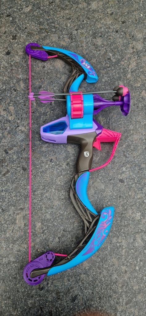 Nerf Rebelle boog, Ophalen
