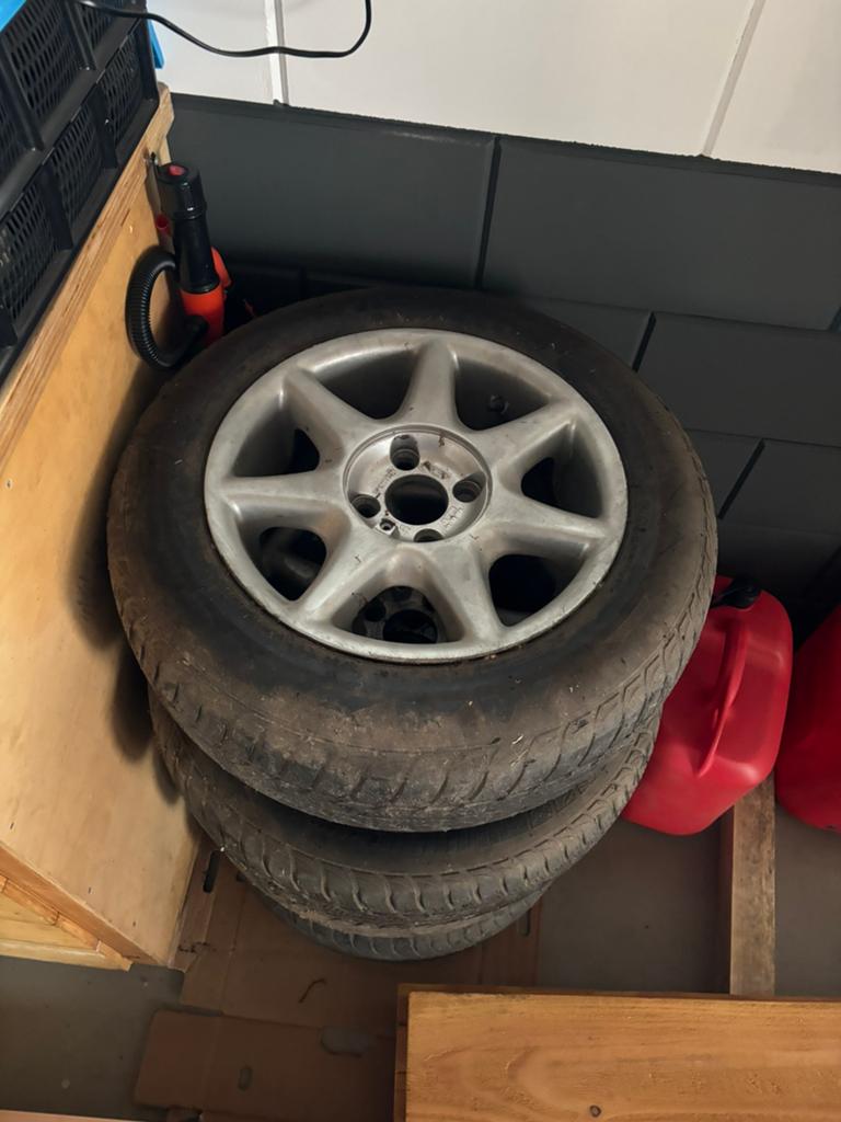 15 inch Ford Softline velgen (banden aan vervanging toe), Auto-onderdelen, Banden en Velgen, Ophalen, Gebruikt, 15 inch, Velg(en)