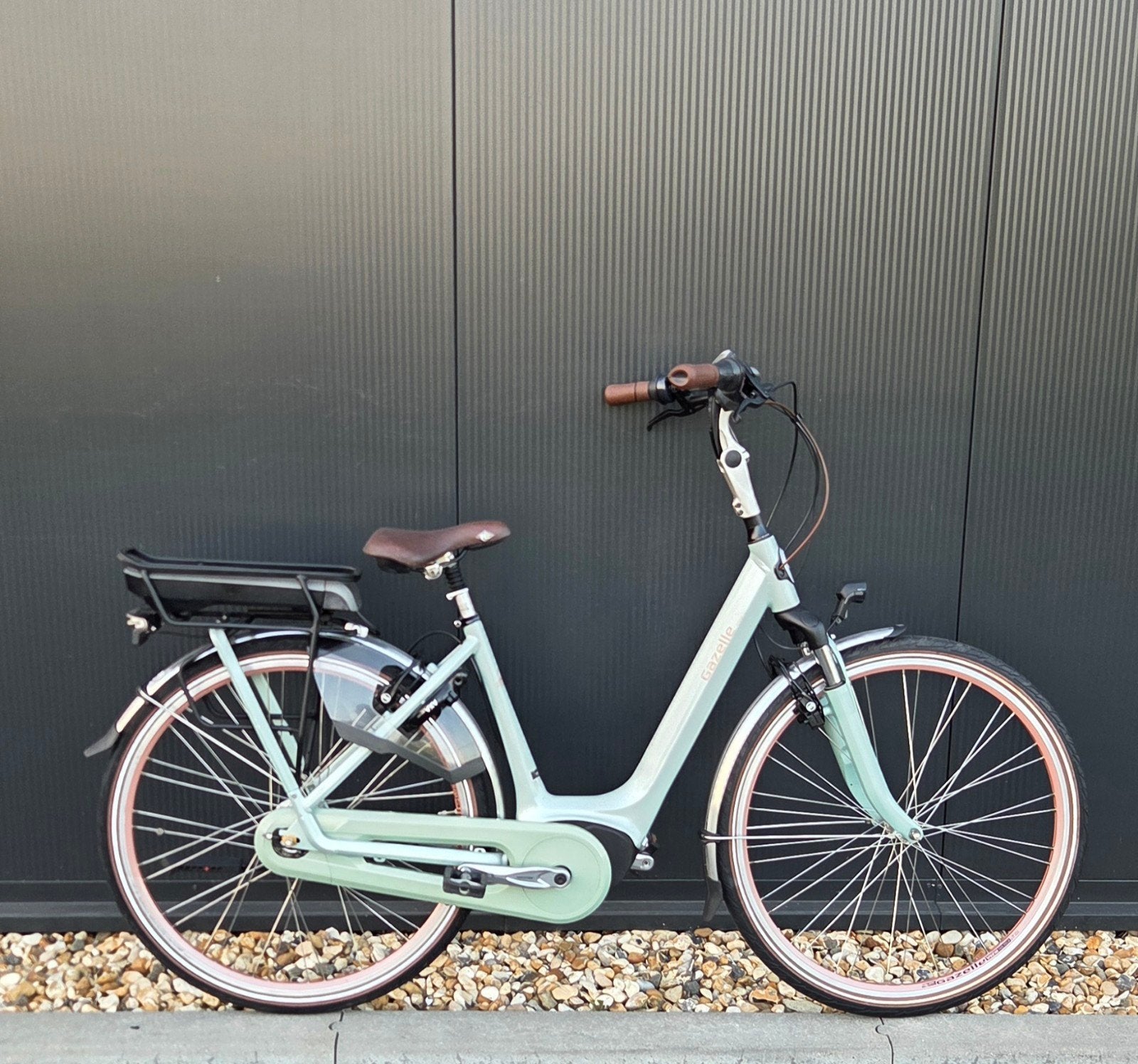 Gazelle Orange C7 HMB E-bike 49 cm Bosch Active Line, Ophalen, Zo goed als nieuw, 47 tot 51 cm, 50 km per accu of meer