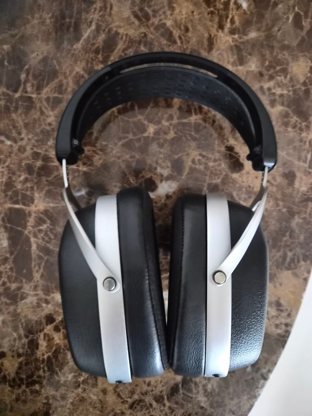 Hifiman Audivina LE, Overige merken, Draagtas/etui, Ophalen of Verzenden, Zo goed als nieuw