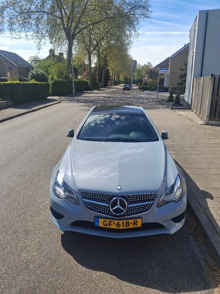 Mercedes-Benz E-Klasse E200 Coupe A7 2014 Grijs, Auto's, Mercedes-Benz, Achterwielaandrijving, 1800 kg, Zwart, 4 cilinders
