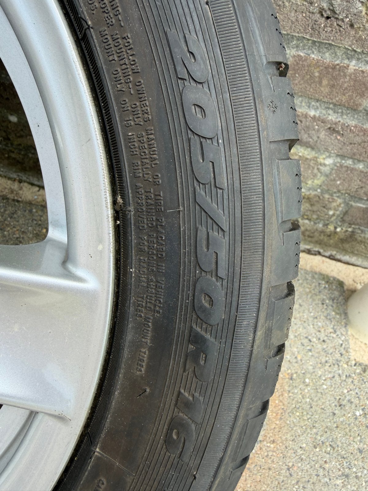 Set van 4 originele Mazda velgen met winterbanden, Auto-onderdelen, Banden en Velgen, Ophalen, Gebruikt, 16 inch, Banden en Velgen