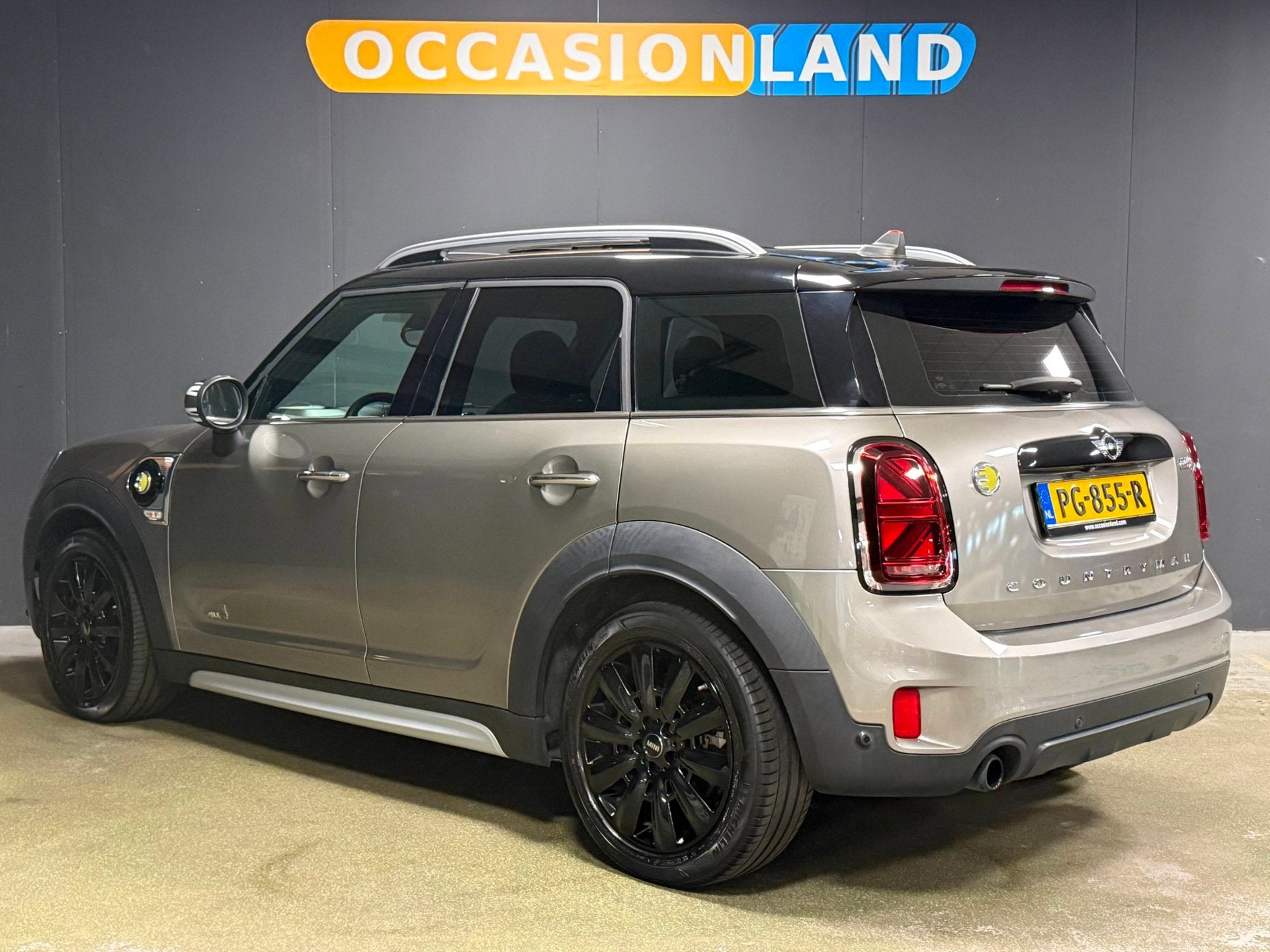 Mini Countryman 1.5 Cooper S E ALL4 Chili|PANO|HK|HUD|CAMERA, Auto's, Automaat, Dealer onderhouden, 136 pk, Gebruikt