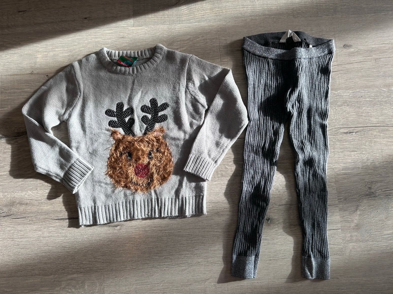 Kersttrui rendier en geribbelde legging H&M maat 104/110, Ophalen of Verzenden, Gebruikt, Jongen of Meisje, Setje