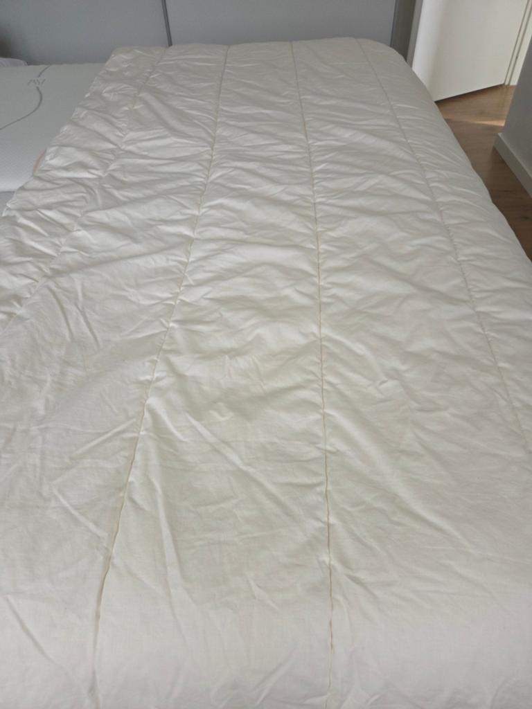 Wollen zomerdekbed  240x220, Huis en Inrichting, Slaapkamer | Beddengoed, Wit, Tweepersoons, Ophalen of Verzenden, Deken of Dekbed