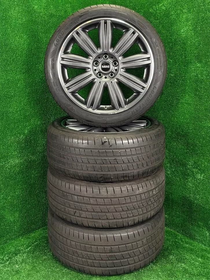 Originele 19 inch Mini velgen met banden Countryman F60, 19 inch, Info@mini.com, Gebruikt, Banden en Velgen