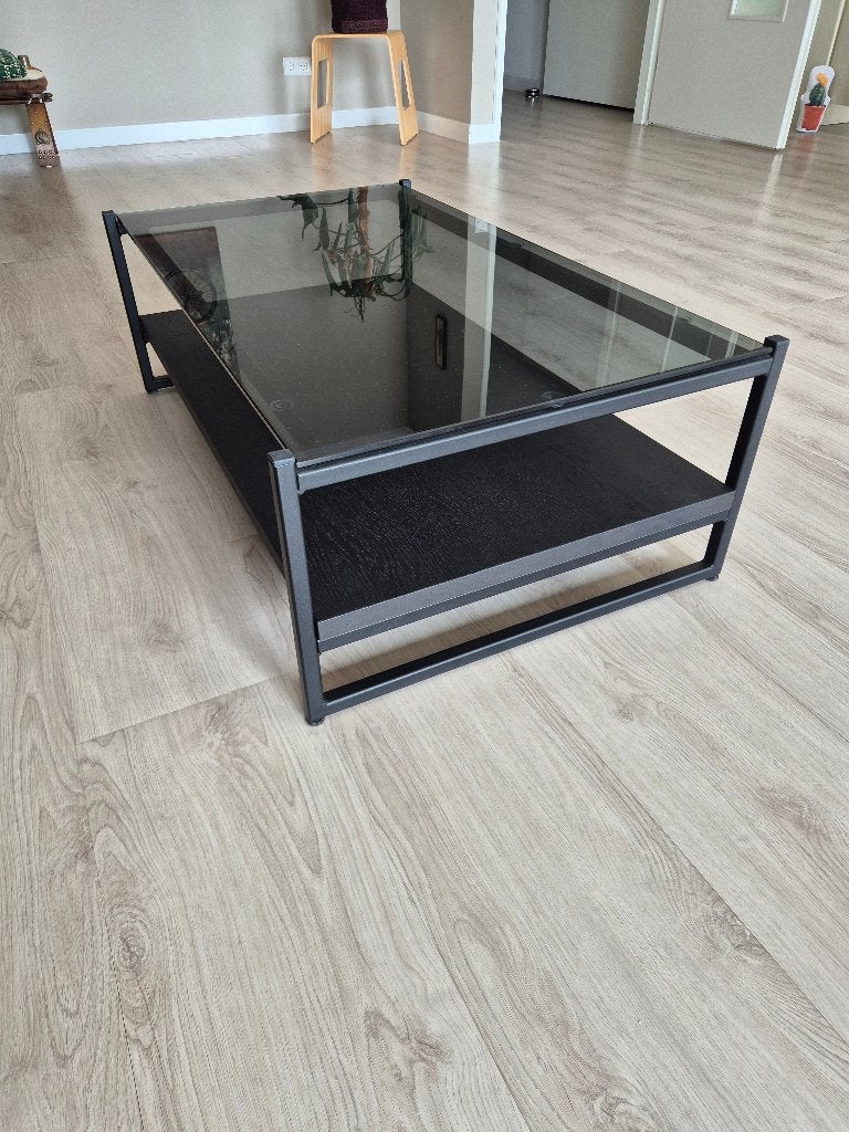 Moderne - zwart met glas - salontafel, Ophalen, 100 tot 150 cm, 50 tot 100 cm, Zo goed als nieuw