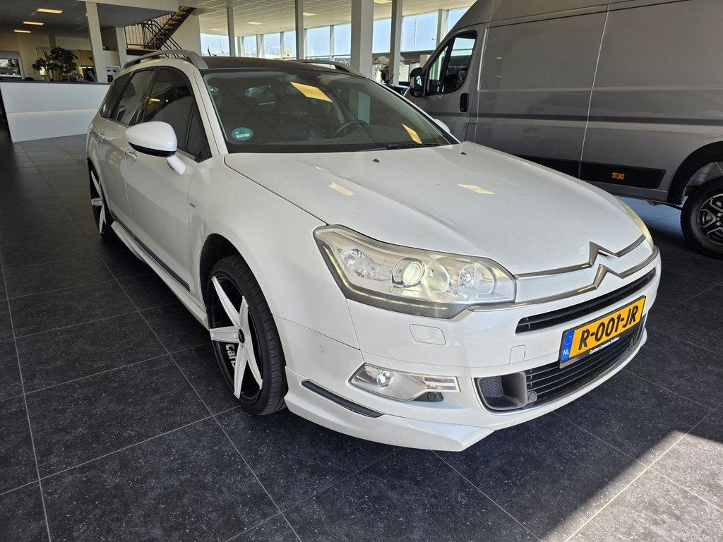 Citroen C5 Tourer 3.0 HDi Exclusive, Auto's, Euro 5, Gebruikt, Leder en Stof, Wit