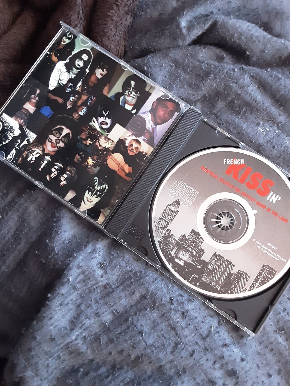 kiss in Montreal, Ophalen of Verzenden, Zo goed als nieuw