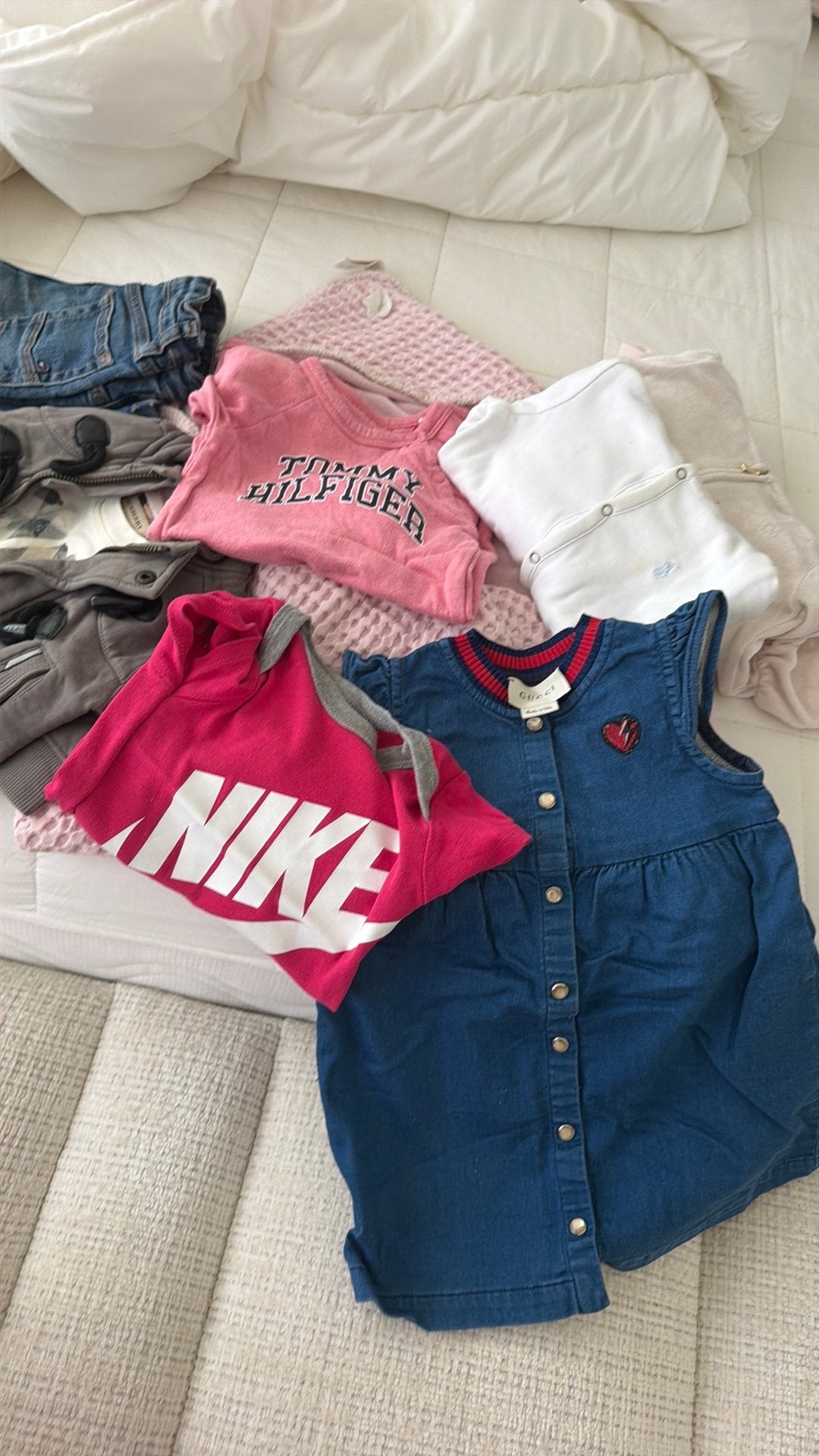Hele set baby kleding 3 tot 18 maanden, Ophalen of Verzenden, Zo goed als nieuw