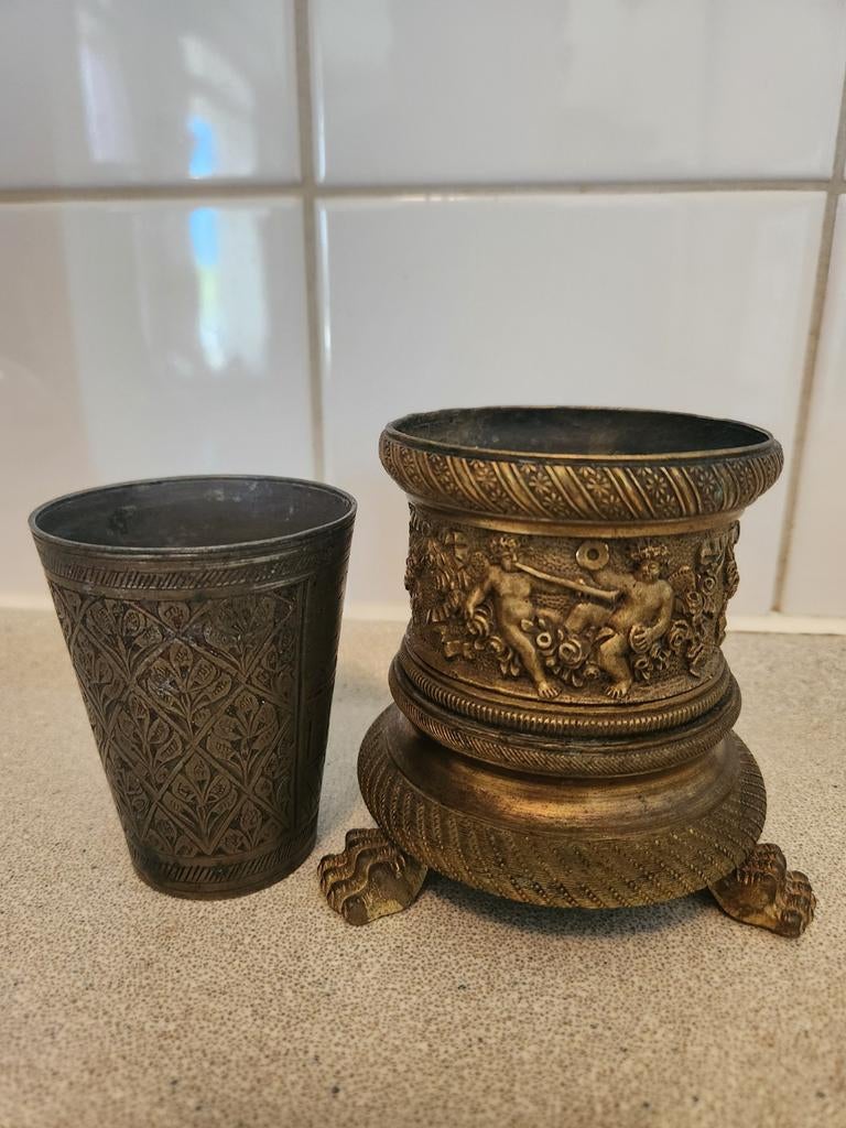 Antieke Messing Sierpot & Geëtste Metalen Beker Set, Antiek en Kunst, Ophalen of Verzenden