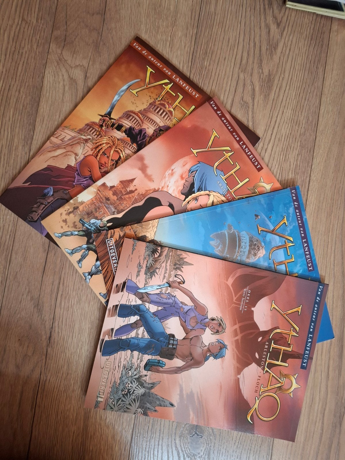 Ythaq stripboeken - Deel 1, 2, 3 en 4, Boeken, Stripboeken, Meerdere stripboeken, Ophalen of Verzenden, Zo goed als nieuw, Arleston, Floch