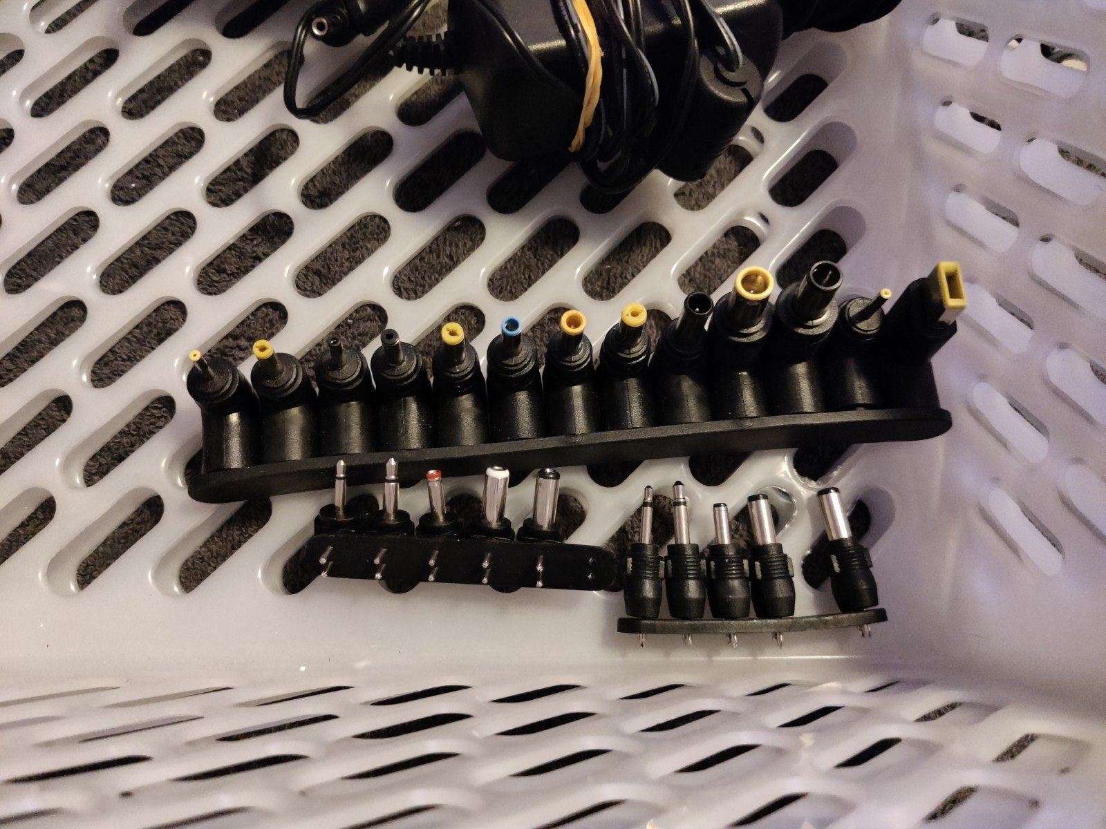 Universele Laptop Oplader Tips Set, Ophalen of Verzenden