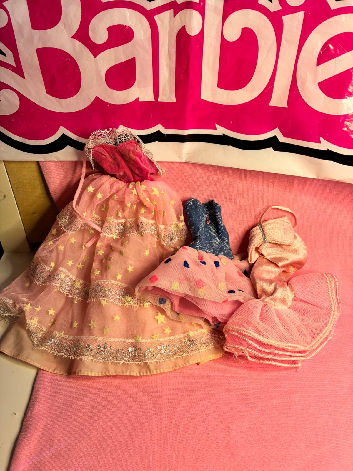 Setje kleding Barbie jaren 80. Vintage, Verzamelen, Ophalen, Gebruikt, Kleertjes