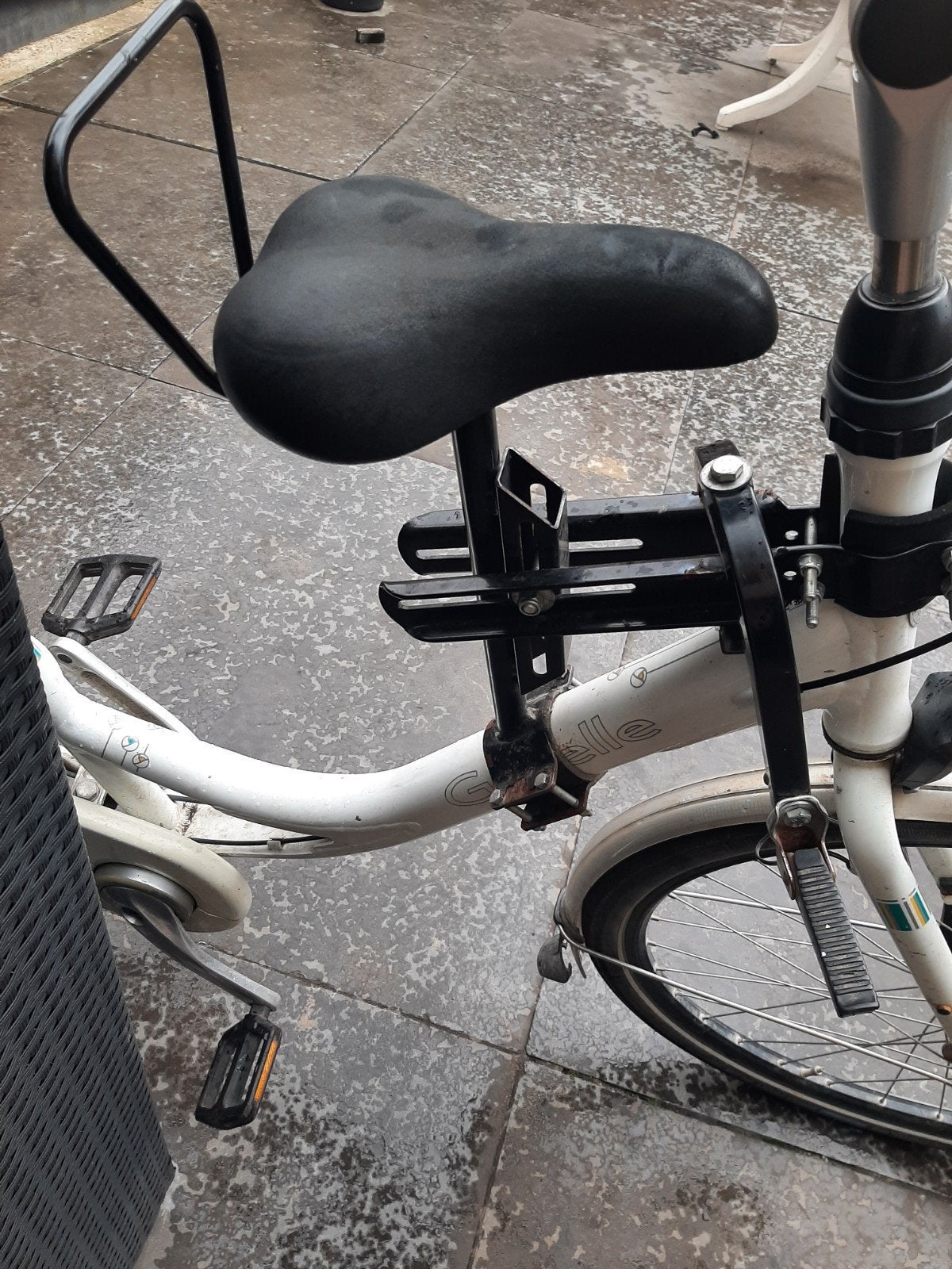 fietsstoeltje voor dikke stsng damesfietsen
zadel op stang m, Zadel op Stang model 4, Voorzitje, Ophalen of Verzenden, Gebruikt