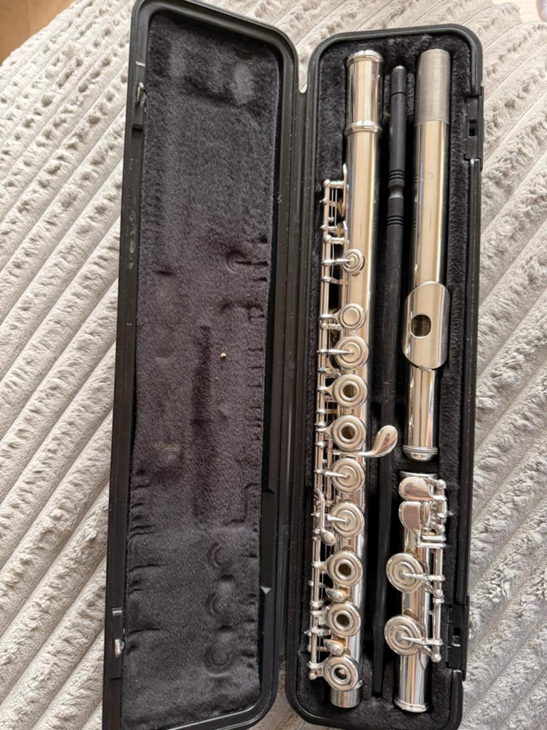 Yamaha Dwarsfluit YFL-282, Muziek en Instrumenten, Blaasinstrumenten | Dwarsfluiten en Piccolo's, Ophalen of Verzenden, Gebruikt