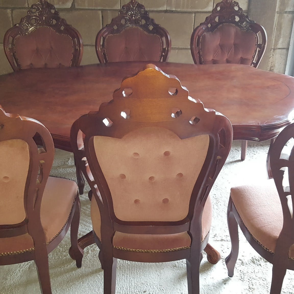 Barok eetkamers, Ophalen