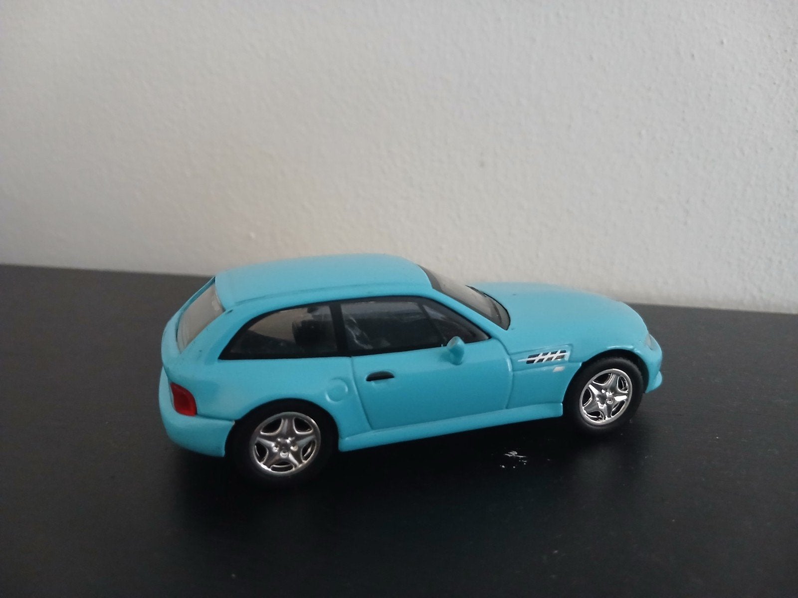 Foto 4 van 2x BMW Z3 Coupe 1:43 highspeed
