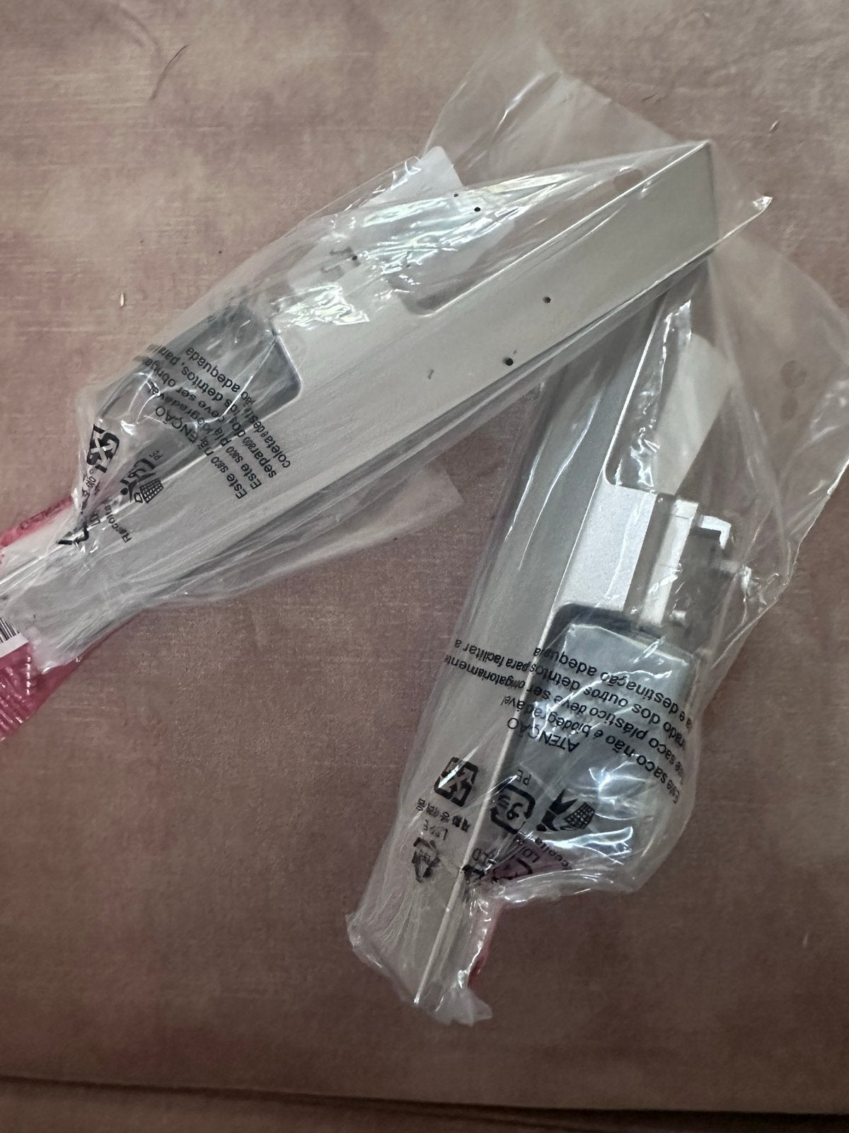 Voetjes voor Philips TV RC-3745-1 (links en rechts), Audio, Tv en Foto, Televisie-accessoires, Ophalen of Verzenden, Nieuw
