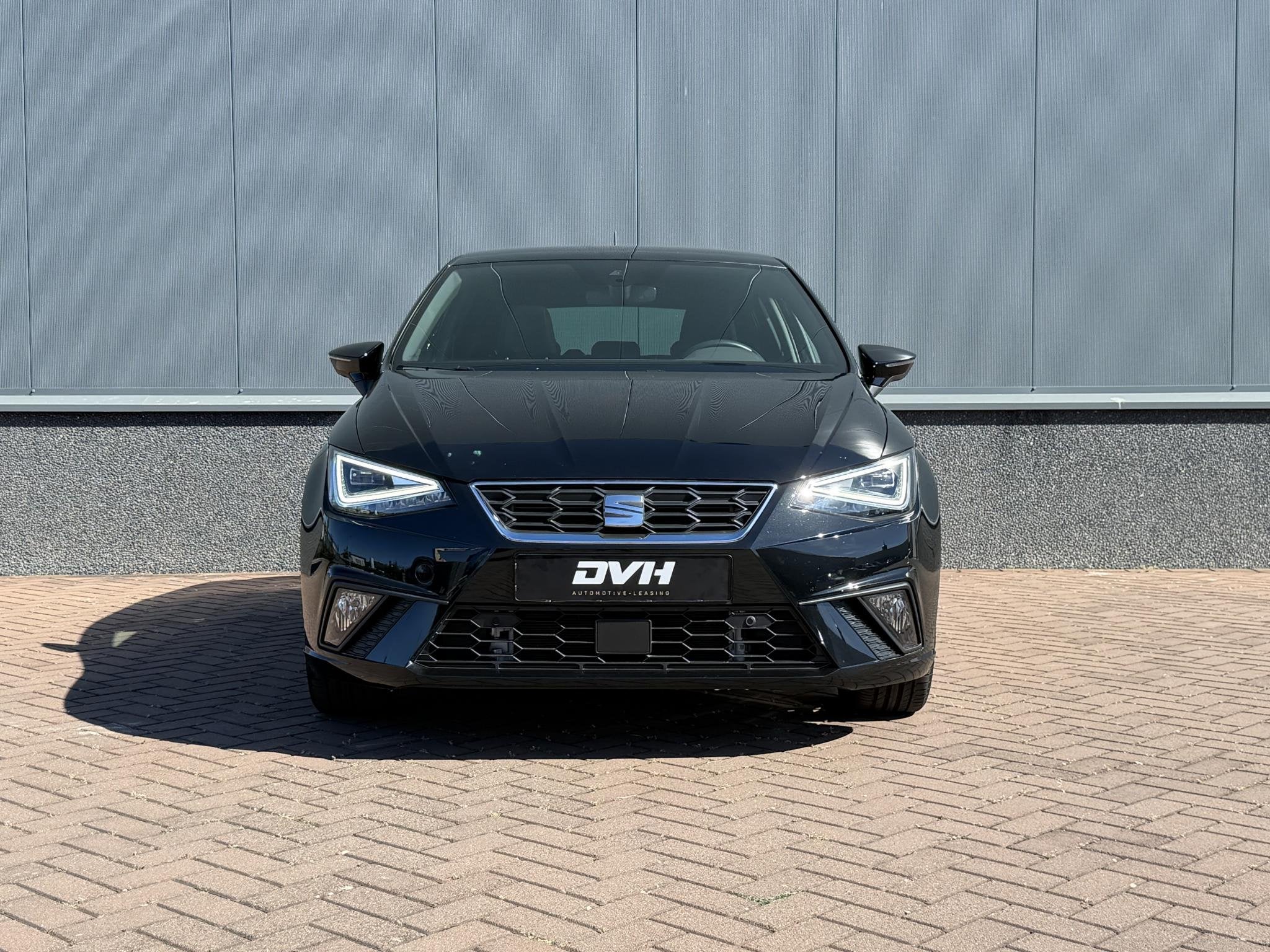 SEAT Ibiza 1.0 TSI FR Business Connect PANO | CAMERA | APP C, Stof, Gebruikt, 116 pk, Bedrijf