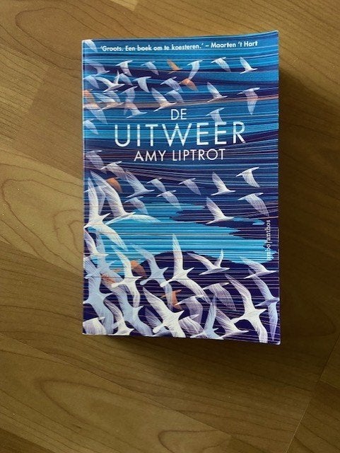 De uitweer - Amy Liptrot - 9789026341953, Ophalen of Verzenden, Zo goed als nieuw