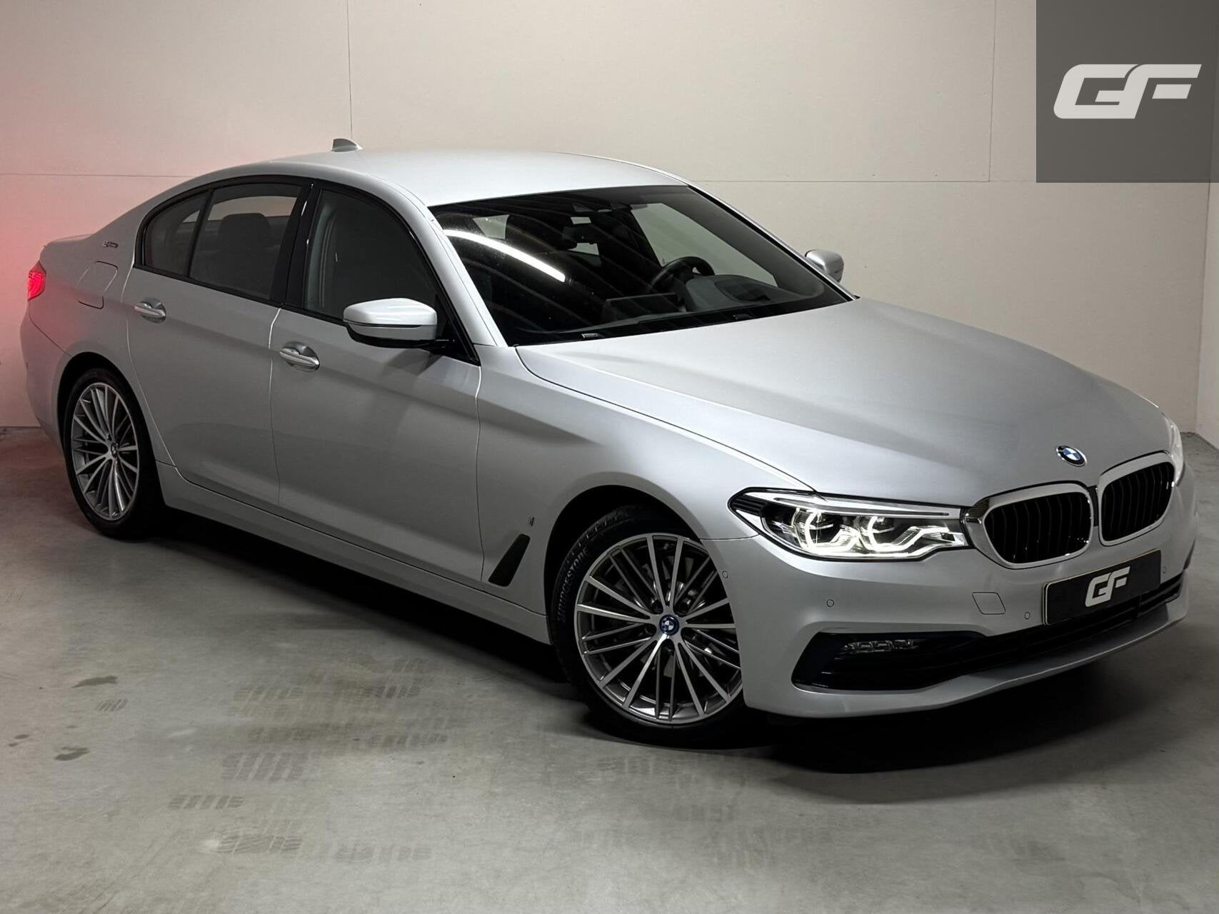BMW 5-serie 530e iPerformance M-Sport Leer Sfeer CarPlay Mem, Automaat, 1998 cc, Achterwielaandrijving, Gebruikt