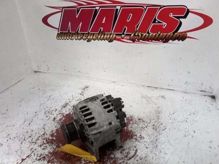 Dynamo van een Renault Clio, Gebruikt, -, Renault, -