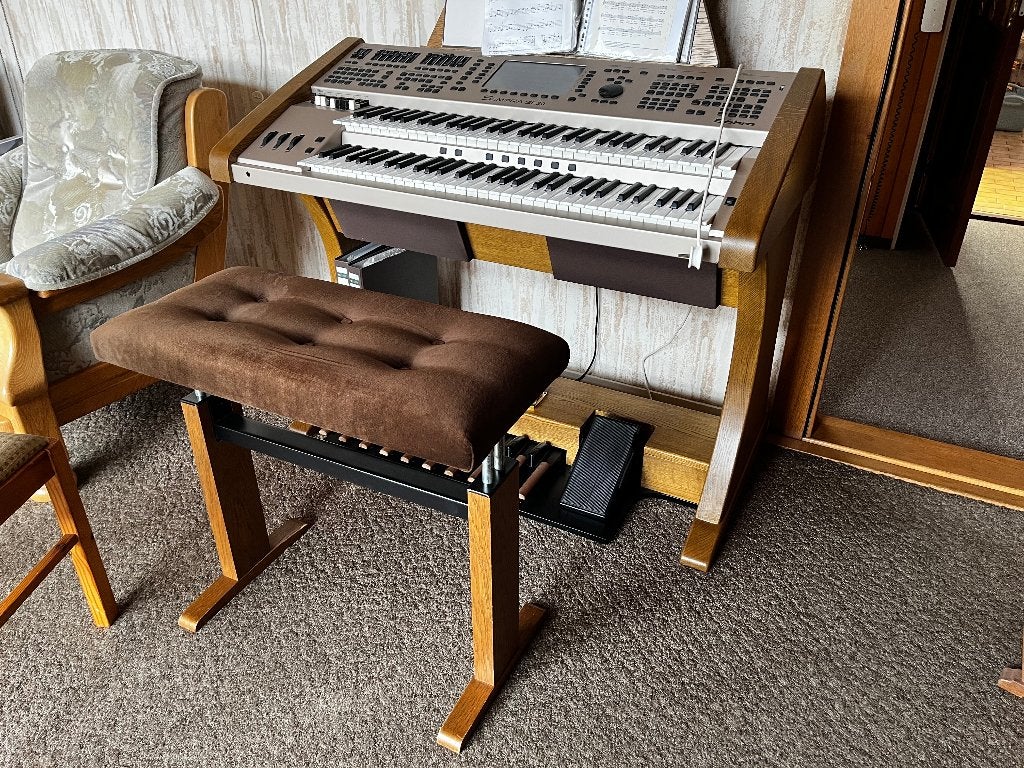 Bohm Sempra SE-20 Orgel in goede staat, Muziek en Instrumenten, Orgels, Ophalen, Zo goed als nieuw, 2 klavieren, Orgel