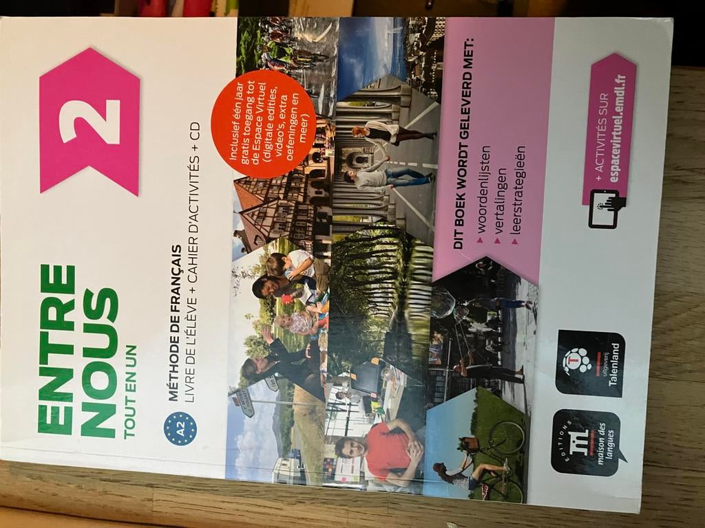 Franse lesboek A2 Entre Nous, Boeken, Ophalen of Verzenden, Zo goed als nieuw, Non-fictie
