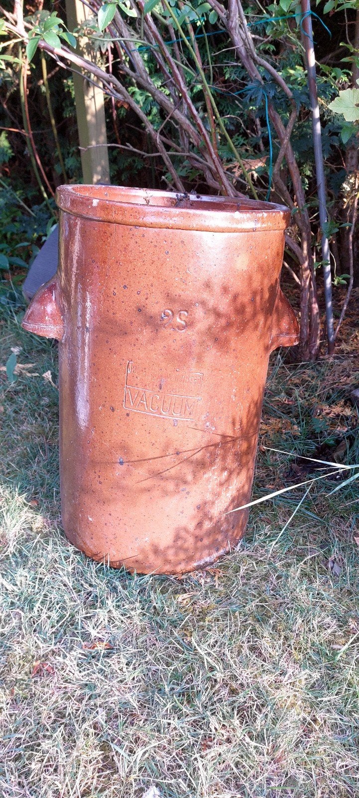 Oude terracotta plantenbak met wateropvangbak, Tuin en Terras, Bloembakken en Plantenbakken, Ophalen, Gebruikt, Rond, Balkon