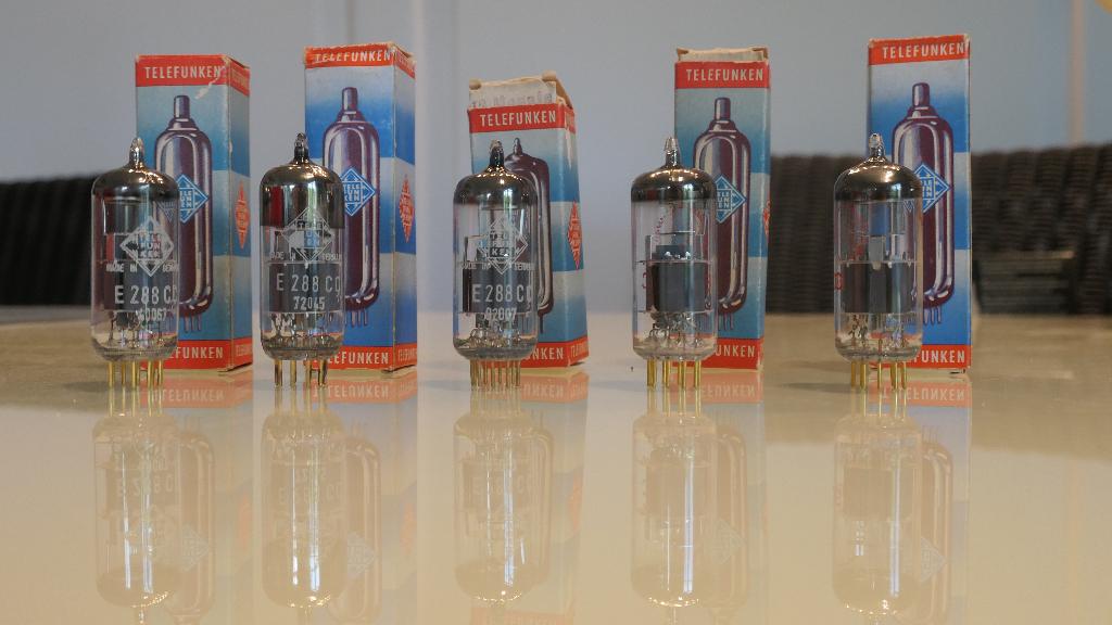 5 Telefunken E288CC buizen, Ophalen of Verzenden, Buis of Buizen