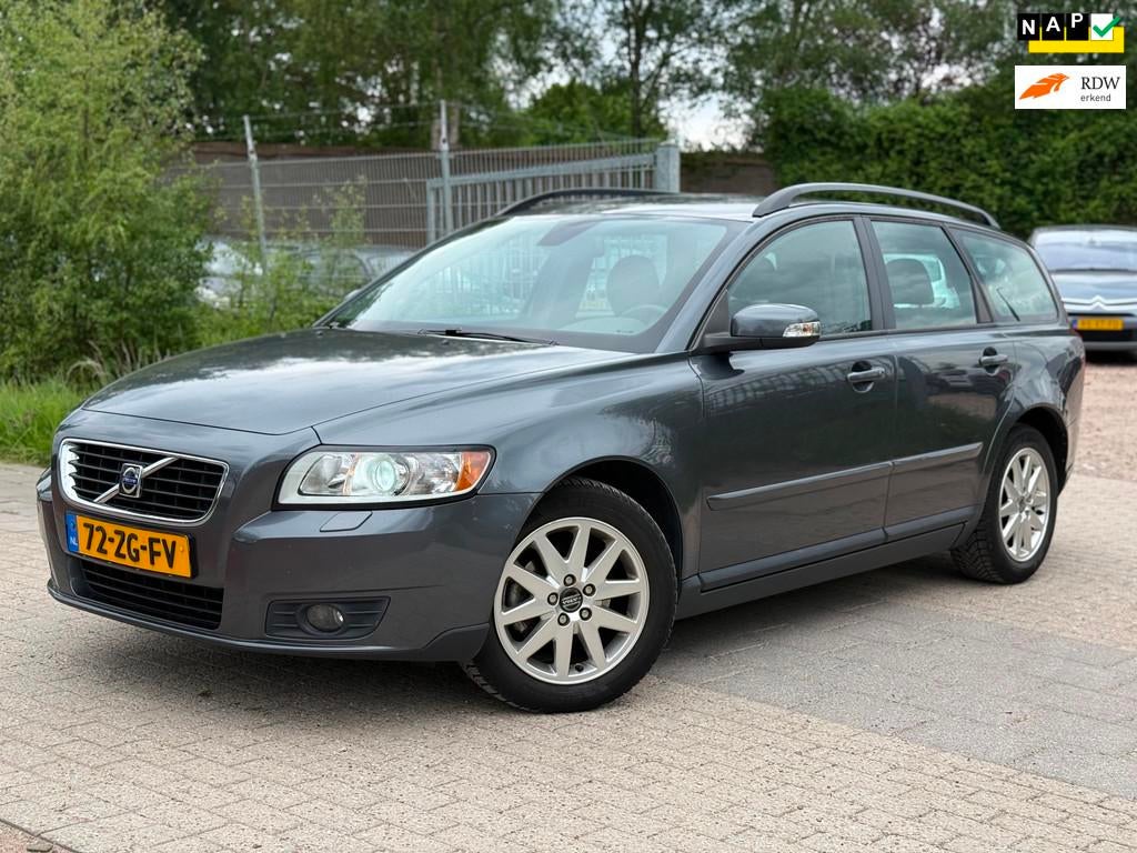 Volvo V50 2.0 Edition I Airco Cruise Trekhaak Xenon, Auto's, Volvo, Bedrijf, Te koop, V50, ABS, Airbags, Airconditioning, Automatische klimaatregeling