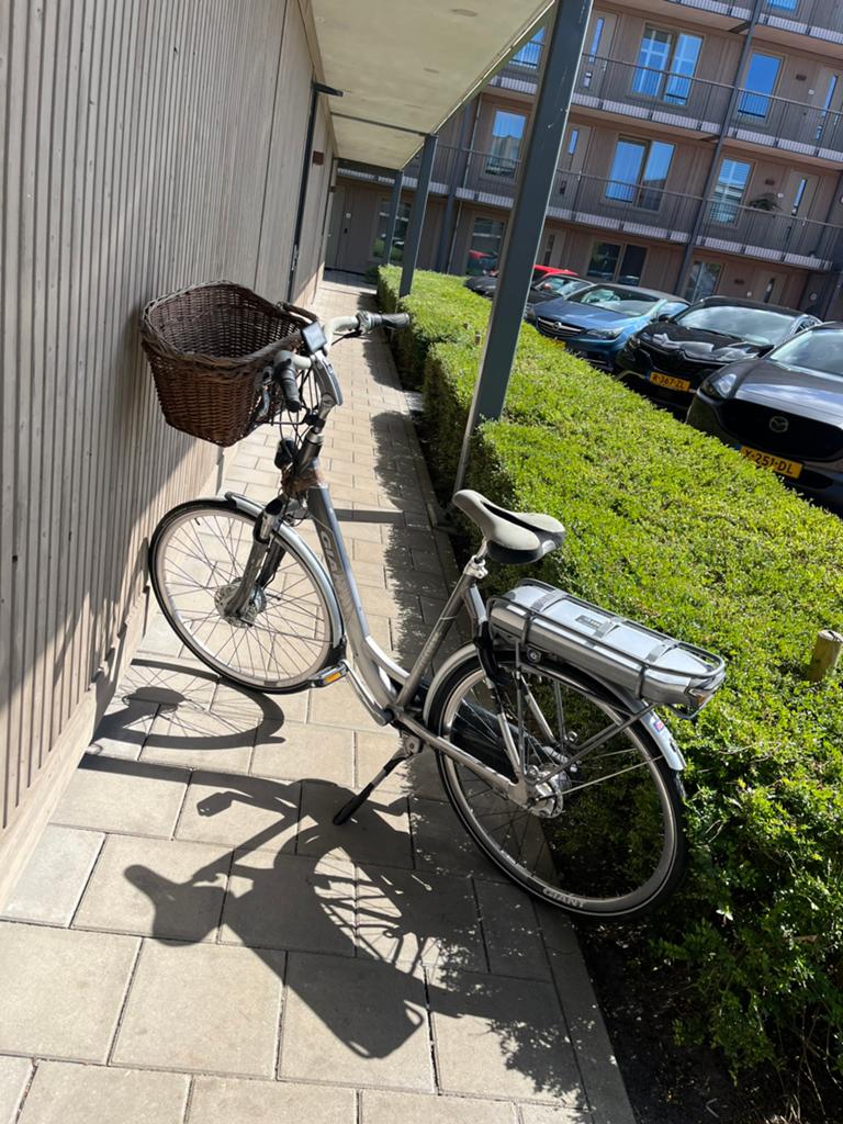 Giant Twist Go Power elektrische fiets met mand, Gebruikt, 51 tot 55 cm, 30 tot 50 km per accu, Giant