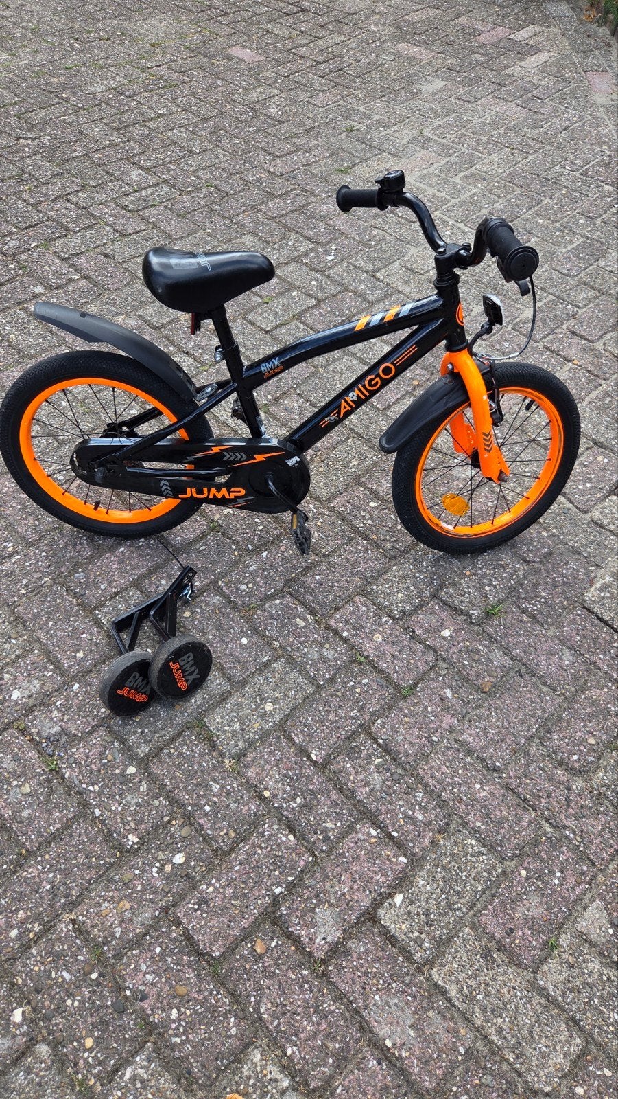 Kinderfiets 16 inch met zijwielen, terugtraprem en handrem, Fietsen en Brommers, Fietsen | Kinderfietsjes, Ophalen, Zijwieltjes