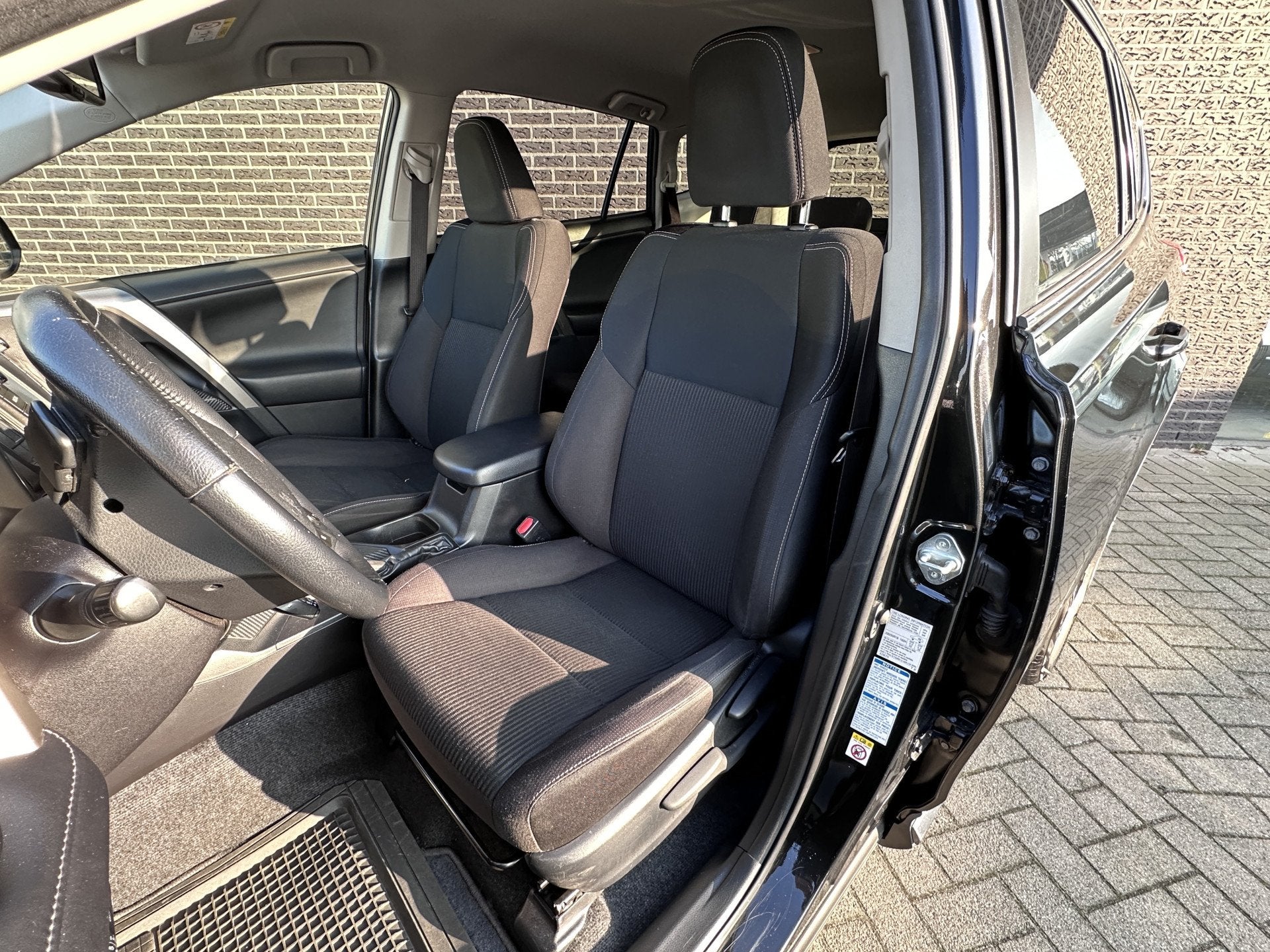 Toyota RAV4 2.0 Style 4WD | Camera | Automaat | Trekhaak, Automaat, Gebruikt, Euro 6, 4 cilinders